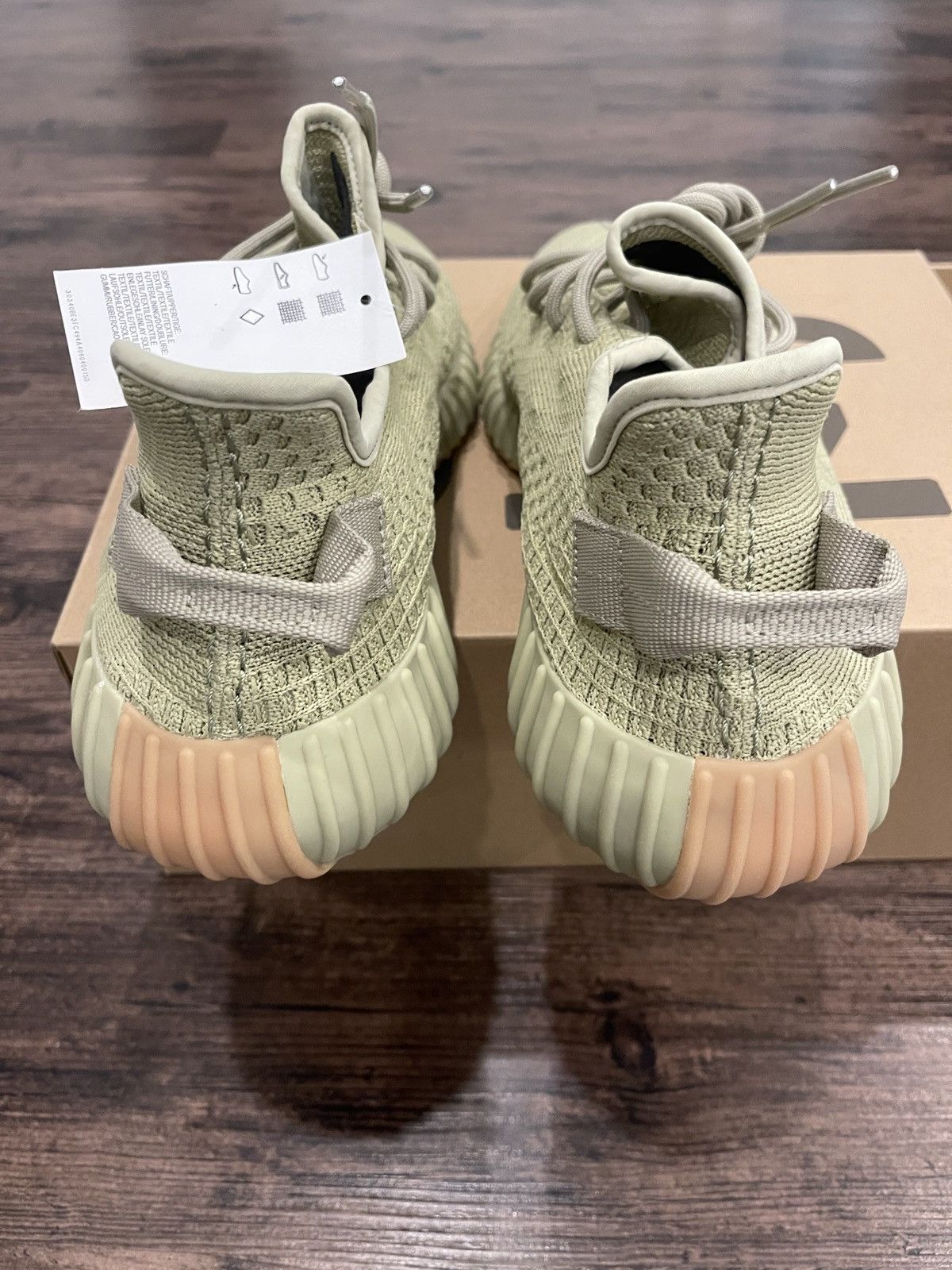 Yeezy Yeezy 350 V2 Sulfur size 12 Size US 12 / EU 45 - 6 Thumbnail