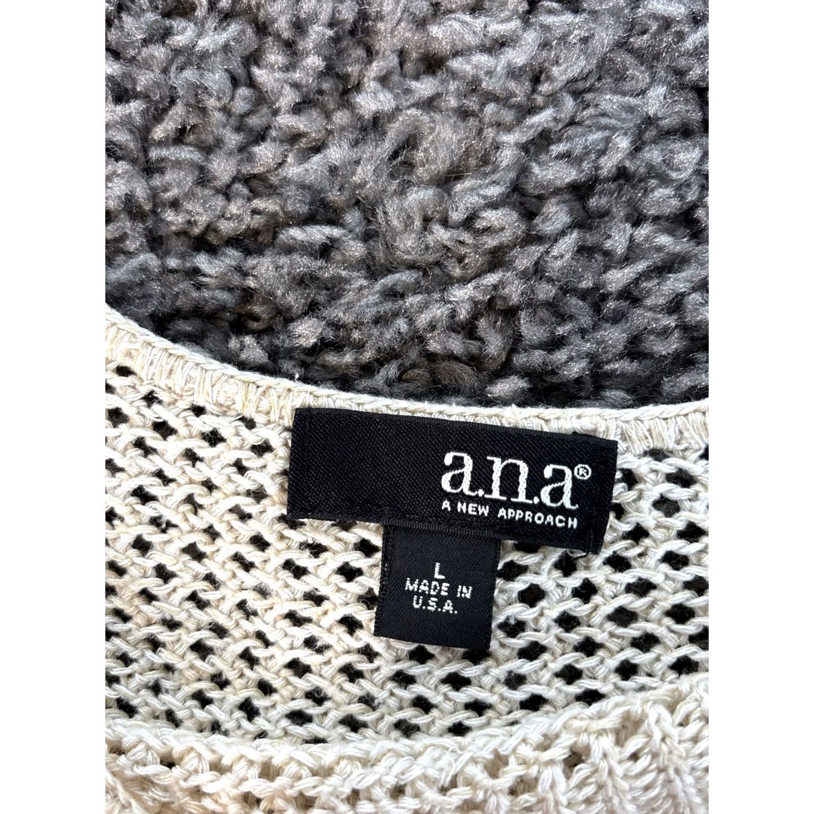 Vintage VINTAGE Ana Shirt Womens Large White Open Knit Crochet Boxy 90s Blouse Cotton Crew Neck Womens Size L / US 10 / IT 46 - 4 Thumbnail