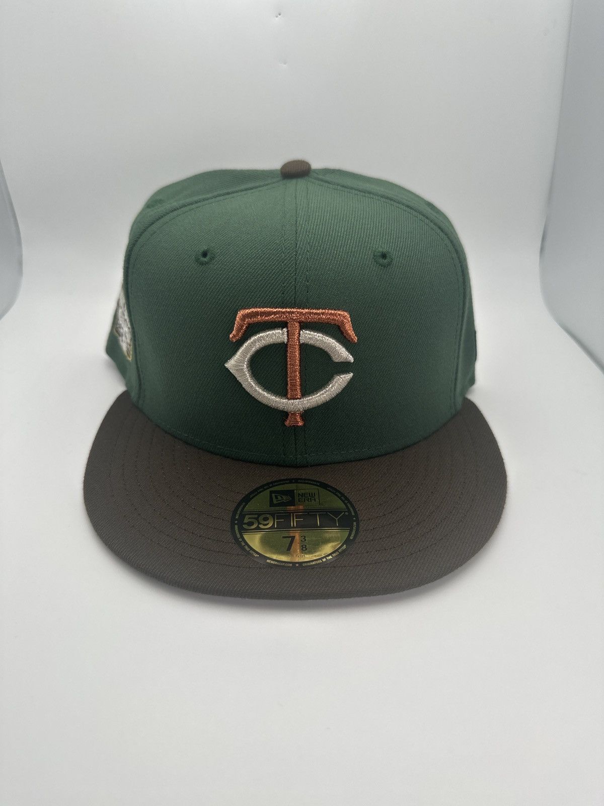 image of Hat Club x Lids Minnesota Twins 7 3/8 Ds in Green, Men's