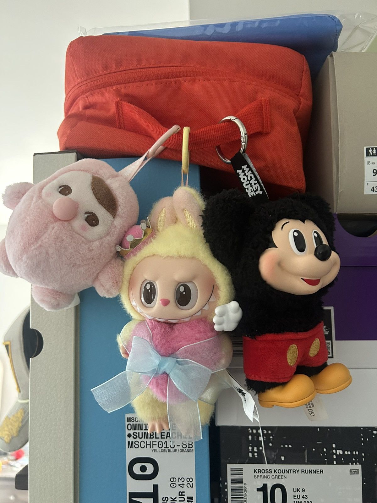POP MART Pop Mart Labubu, Mickey, Bubble Up Size ONE SIZE - 1 Thumbnail