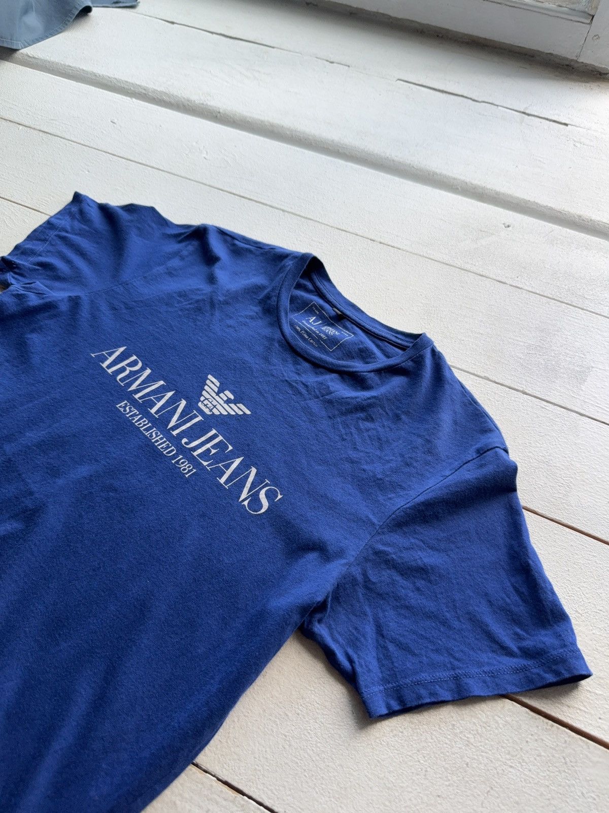 Armani 00s Luxury Retro Big Logo Armani Jeans Y2K T Shirt Size US S / EU 44-46 / 1 - 4 Thumbnail