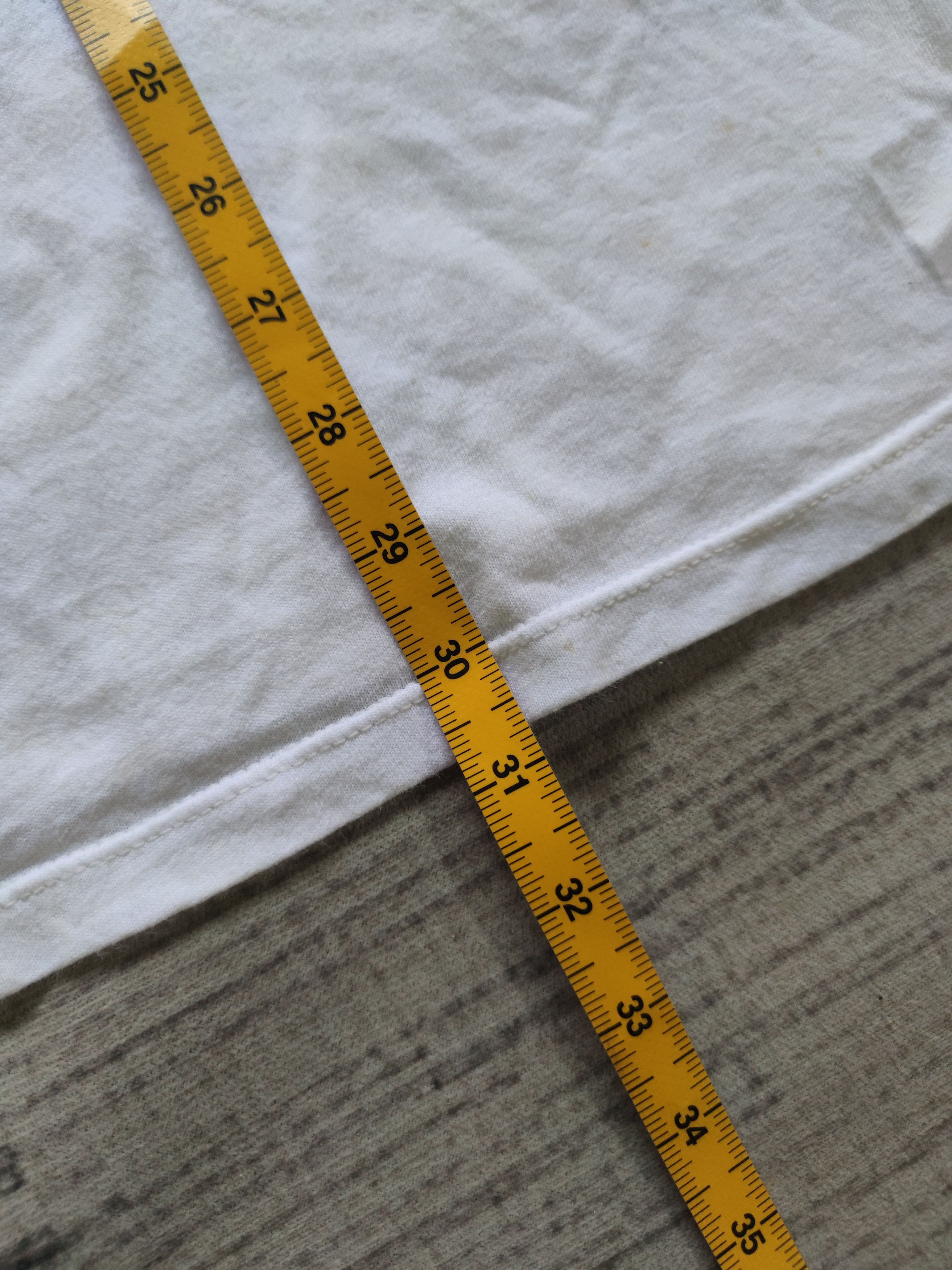 Warner Bros Vintage 1993 Warner Bros T Shirt Made in USA Size US L / EU 52-54 / 3 - 14 Thumbnail