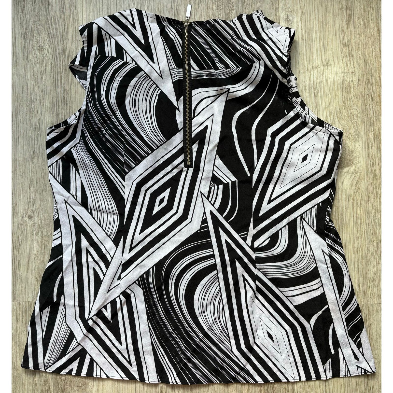 Other Milano | Women’s Sleeveless Zipper Back Blouse | XL Size XL / US 12-14 / IT 48-50 - 2 Thumbnail