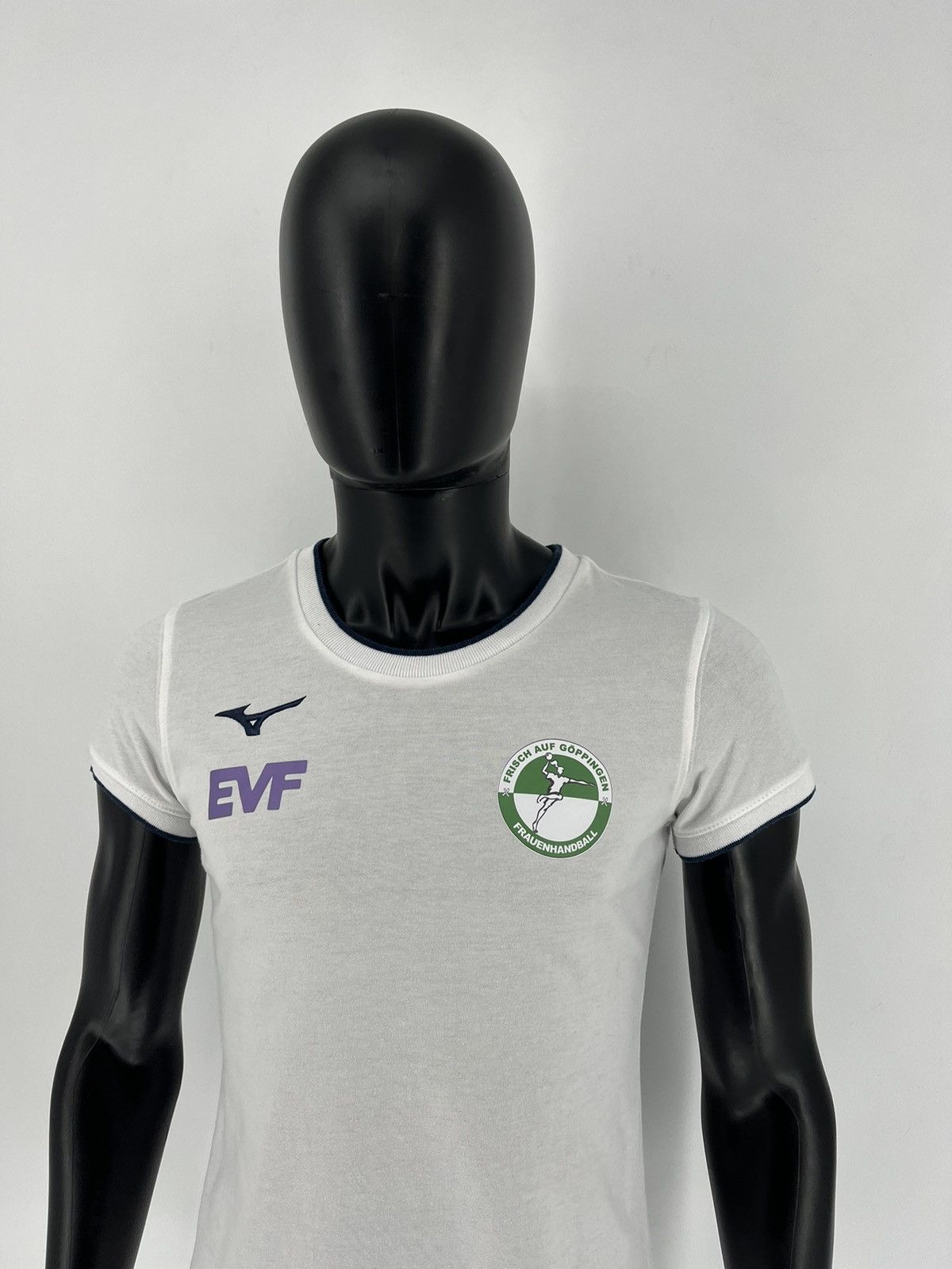 Mizuno Vintage Mizuno Frauen Handball Tshirt Sportswear Style Size US M / EU 48-50 / 2 - 4 Thumbnail