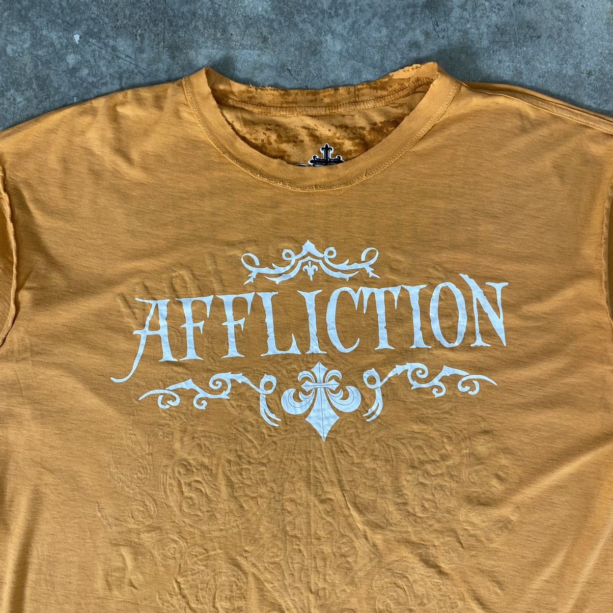 Affliction Vintage Y2K Affliction Seek & Destroy Dagger Distressed Tee Size US XXL / EU 58 / 5 - 15 Thumbnail