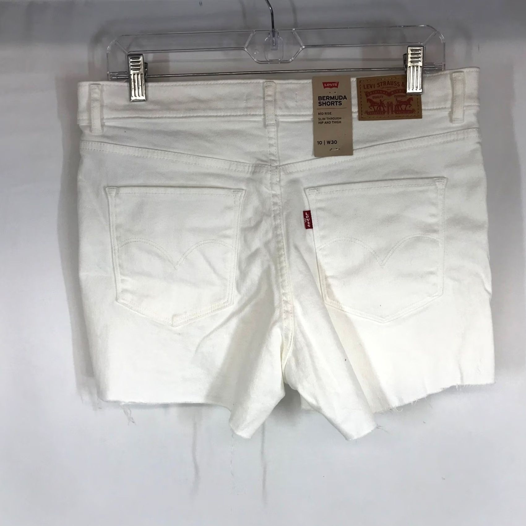 Levi's VINTAGE? No — Levi's Bermuda Shorts Slim Mid Rise White 10 Tall Denim with Pockets, Raw Hem, 5-Pocket Design Womens Size 30" / US 8 / IT 44 - 4 Thumbnail