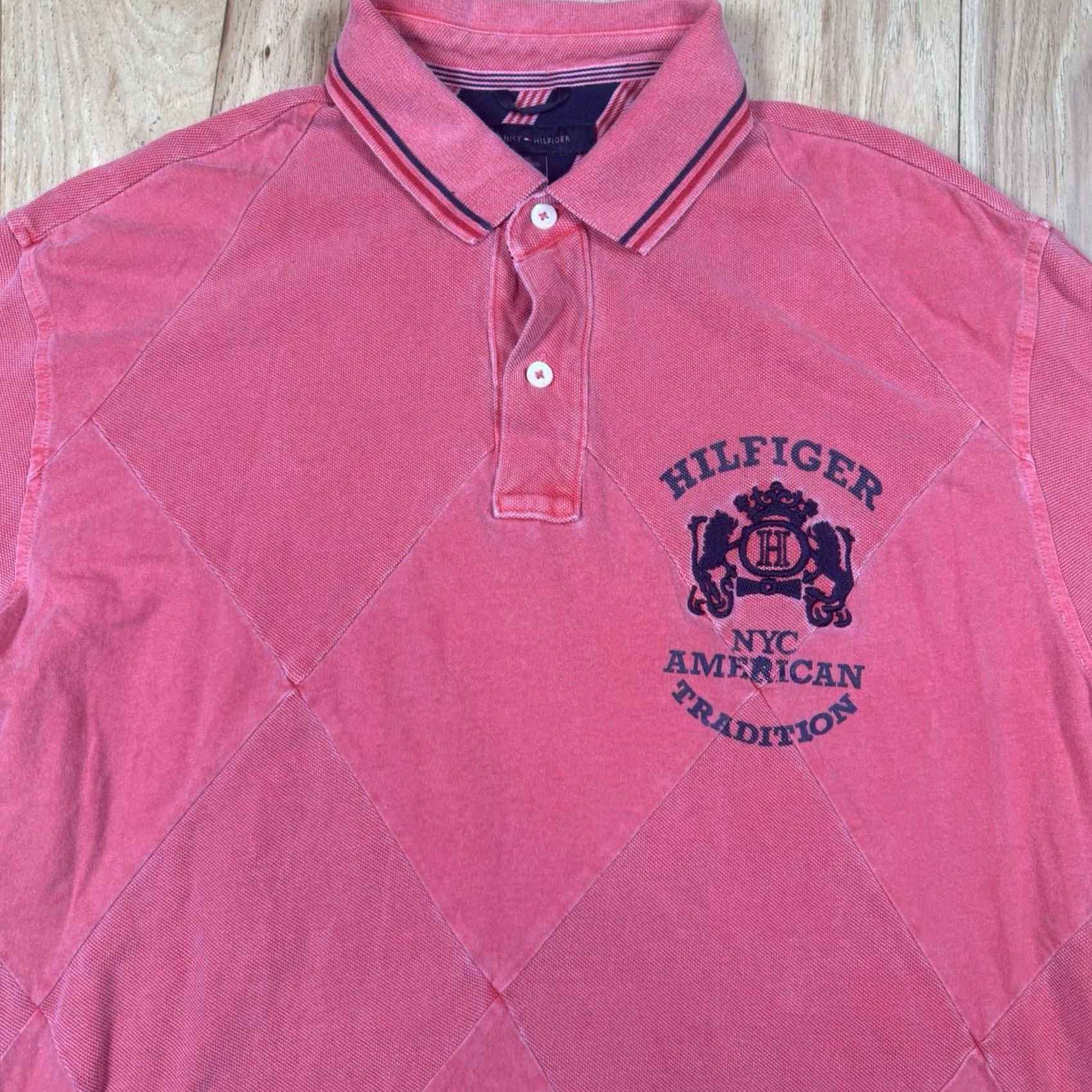 Tommy Hilfiger Vintage Tommy Hilfiger NYC Diamond Stitched Polo Shirt Mens XL Patchwork Size US XL / EU 56 / 4 - 3 Thumbnail