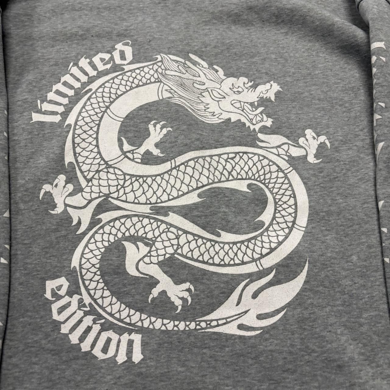 Japanese Brand × Vintage Crazy Vintage Y2K/2000s Grey Dragon Streetwear Skater Style Zip Up Hoodie! Size US L / EU 52-54 / 3 - 5 Thumbnail