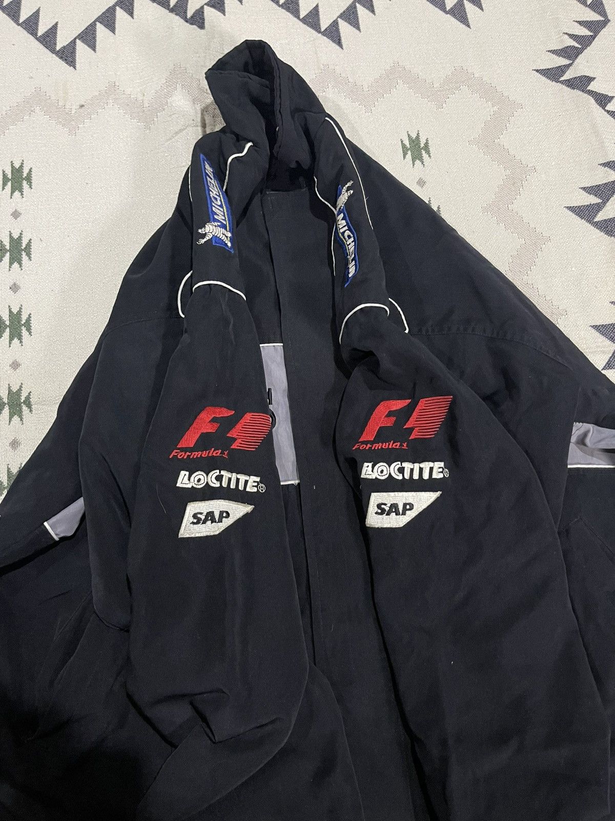Mercedes-Benz 2000s MARCEDES - BENZ MCLAREN TEAM RACING JACKET DISTRESSED Size US XL / EU 56 / 4 - 14 Thumbnail