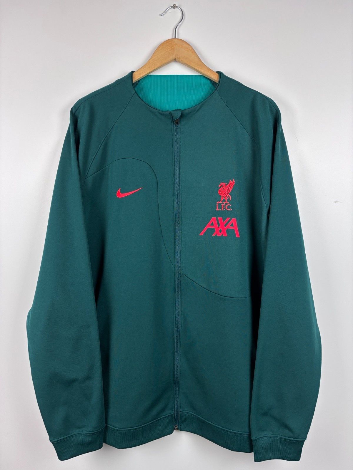Nike Nike 2022-23 Liverpool Academy Pro Anthem Slim Fit Jacket Size US XXL / EU 58 / 5 - 1 Thumbnail