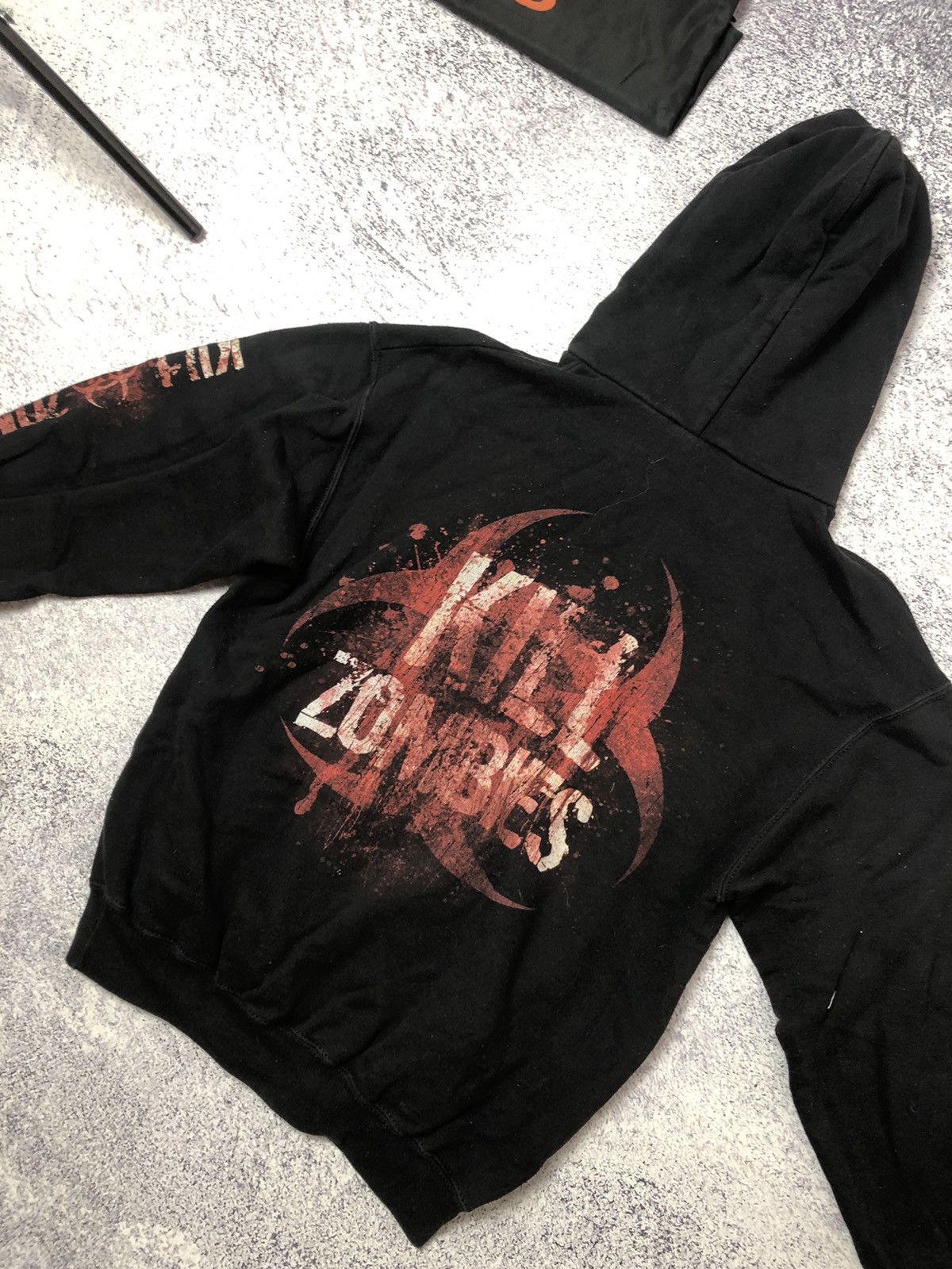Vintage Vintage men’s merch hoodie Kill Zombies usa size M y2k rare Size US M / EU 48-50 / 2 - 8 Thumbnail