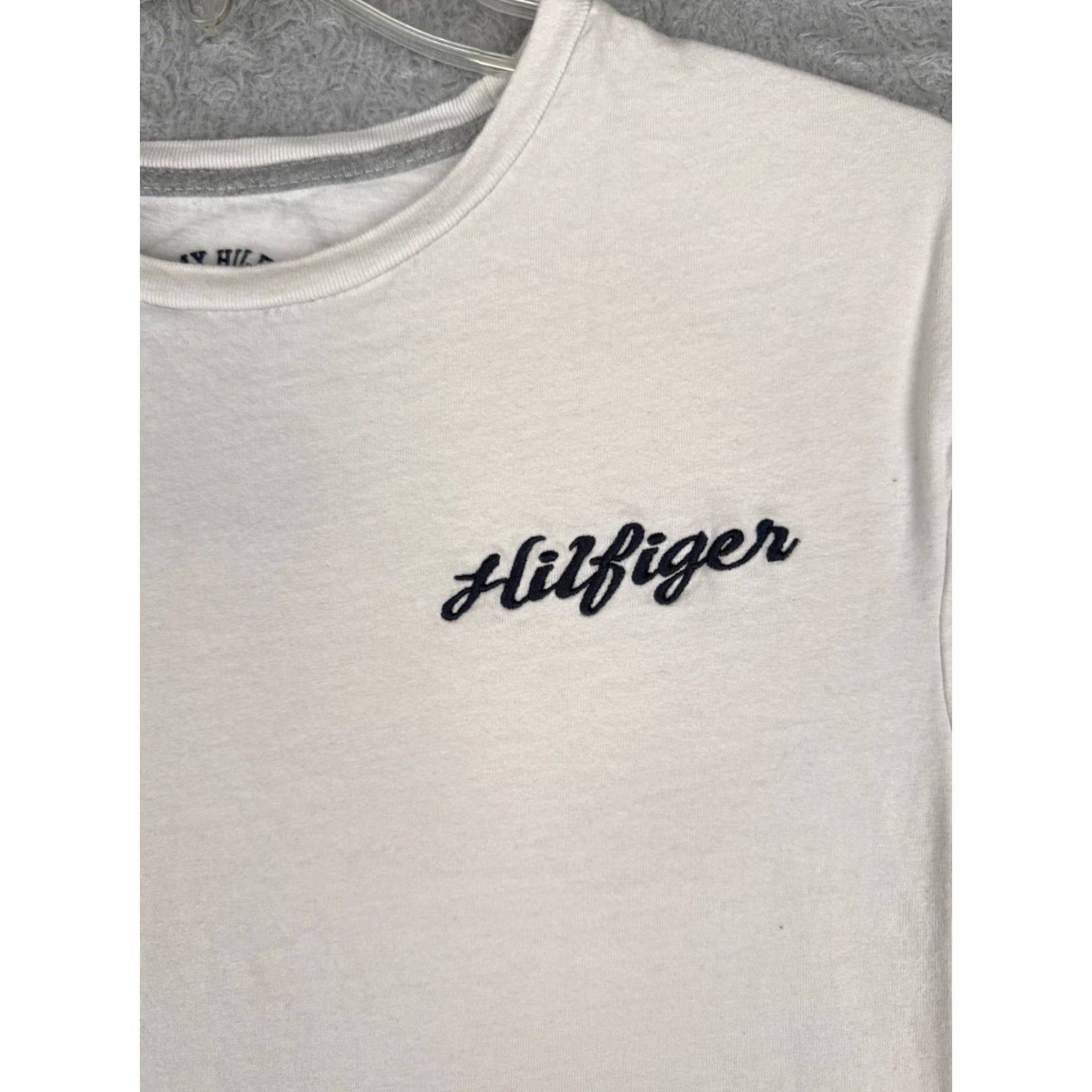 Tommy Hilfiger Tommy Hilfiger Shirt Adult Small White Hawaiian Bikini Girl Hibiscus Cotton Size US S / EU 44-46 / 1 - 6 Thumbnail