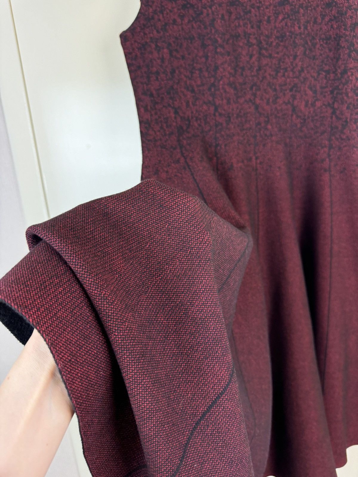 Prada Prada wool burgundy red dress midi gown evening winter M Size M / US 6-8 / IT 42-44 - 5 Thumbnail