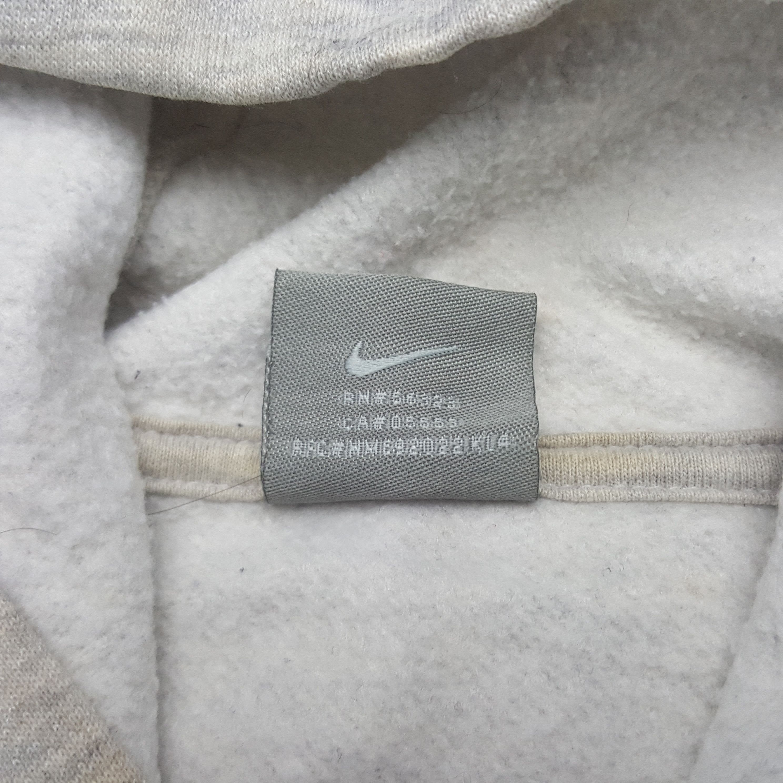 Nike × Vintage Vintage Nike Small Logo Sweatshirt Hoodie Size US M / EU 48-50 / 2 - 5 Thumbnail