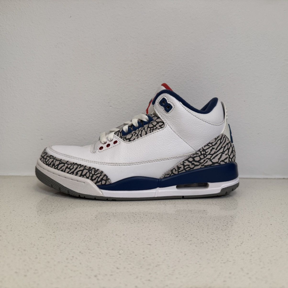 Jordan Brand Jordan 3 ‘True Blue’ (2016) Size US 8.5 / EU 41-42 - 5 Thumbnail