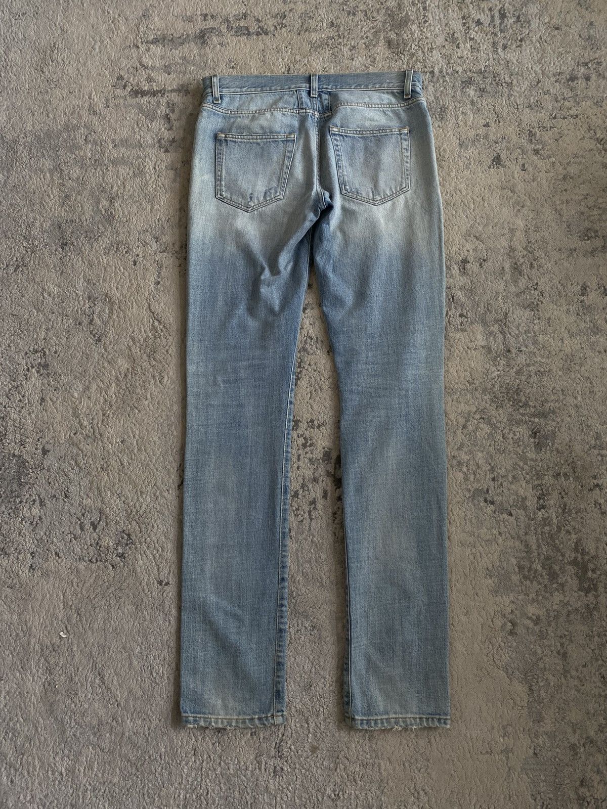 Hedi Slimane × Saint Laurent Paris Saint Laurent - 2015 Knee Repair D02 Lightwash Jeans Size US 32 / EU 48 - 6 Thumbnail