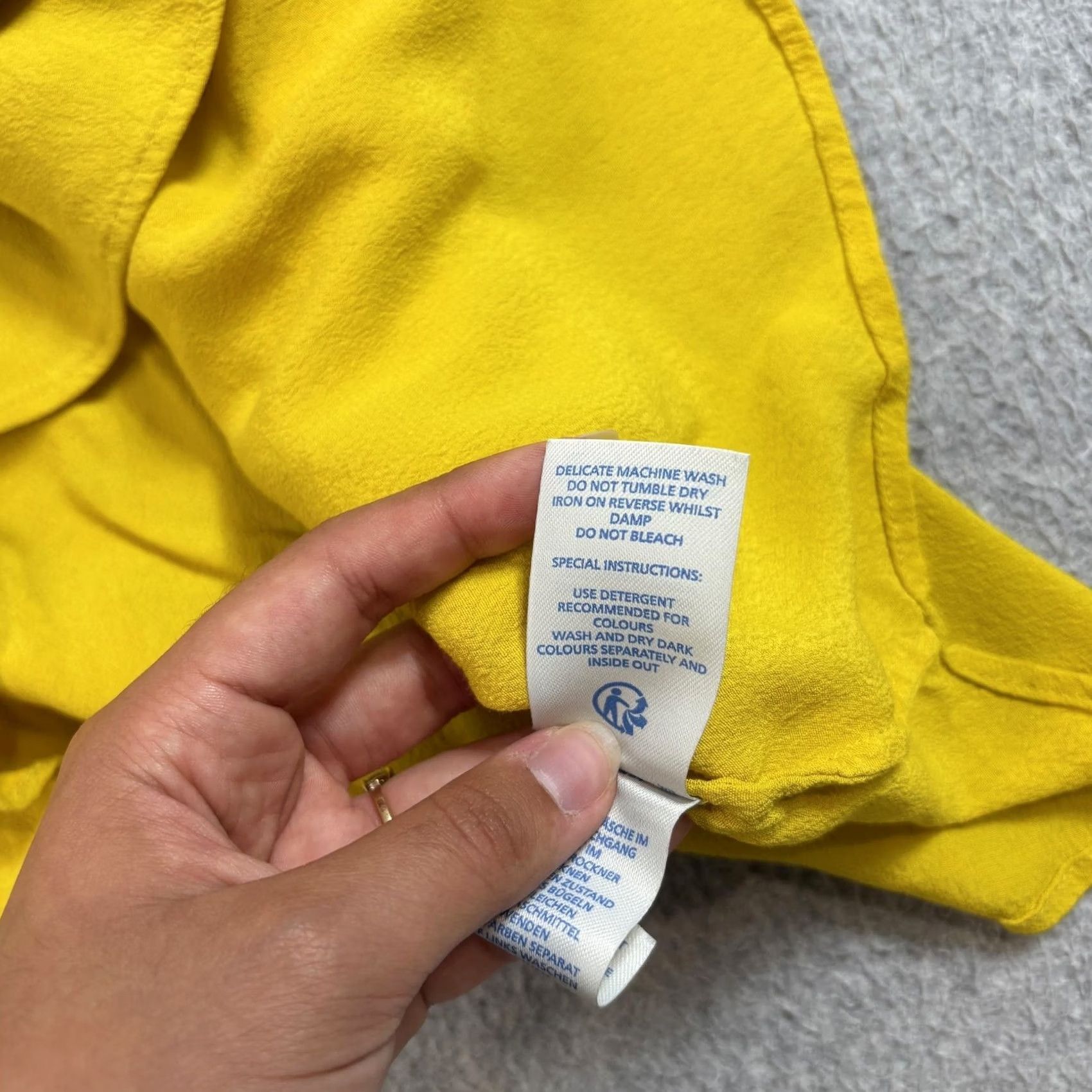 Boden Boden Shirt Women 16 US Pleated Front Cap Sleeve Viscose Boho Yellow Blouse Womens Size XXL / US 16-18 / IT 52-54 - 5 Thumbnail