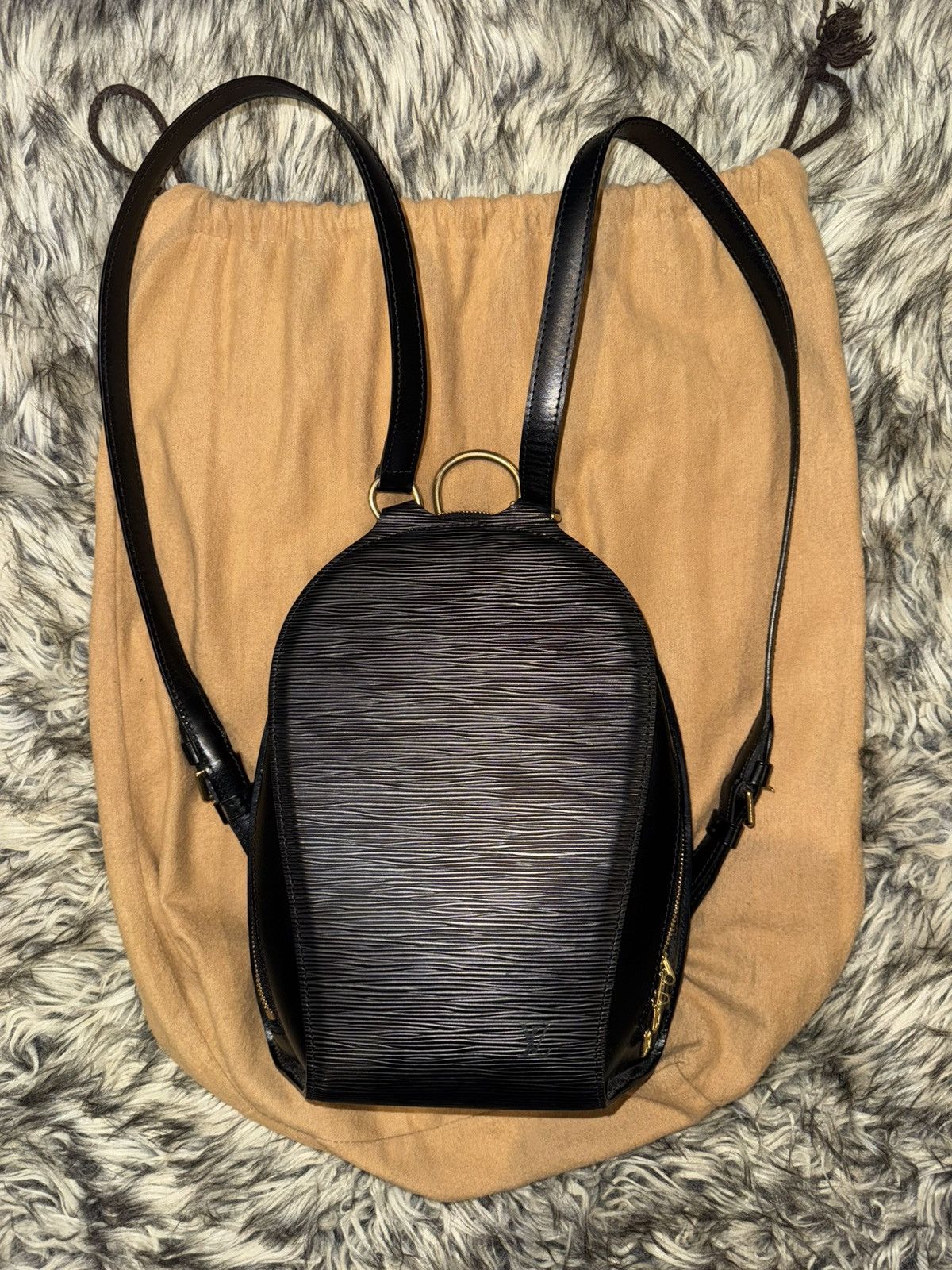 Gucci Louis Vuitton Epi Mabillon backpack Size ONE SIZE - 2 Thumbnail