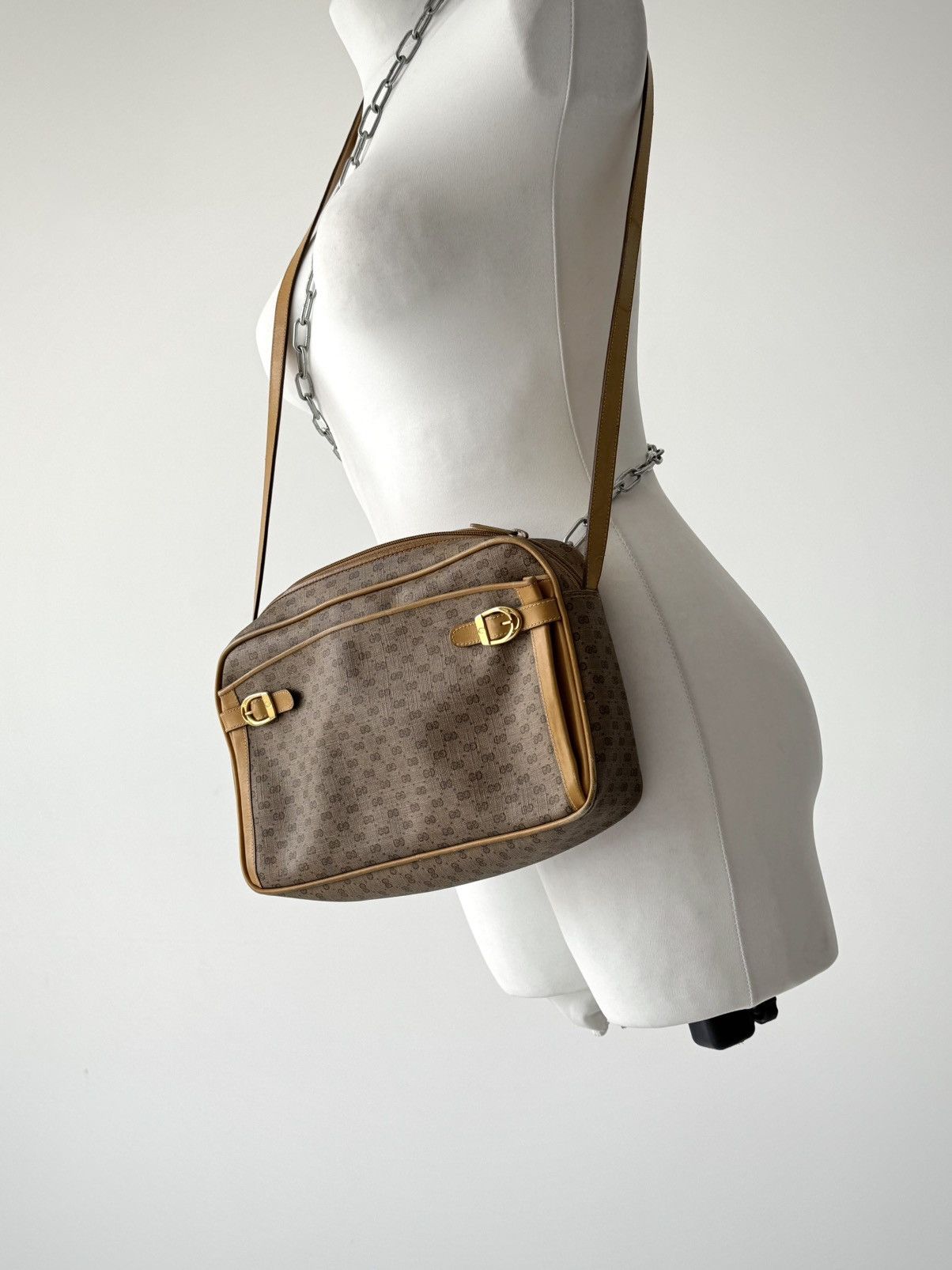 Gucci Vintage Gucci Micro GG Supreme PVC Shoulder Bag Size ONE SIZE - 2 Thumbnail