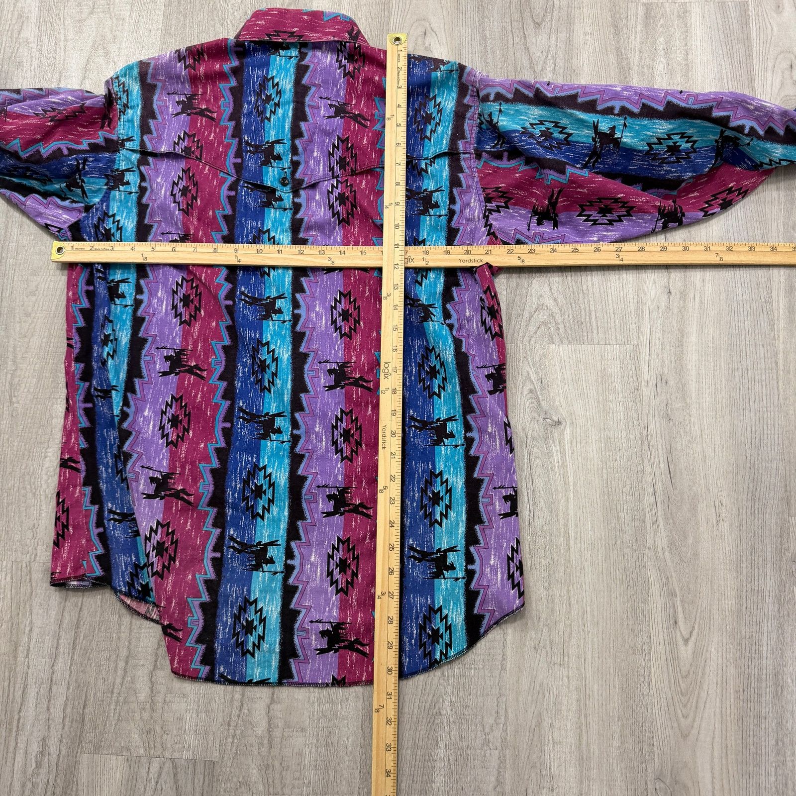 Wrangler Vintage Wrangler Cowboy Cut Shirt Men's 16.5 35 Aztec Cowboy Size US L / EU 52-54 / 3 - 7 Thumbnail