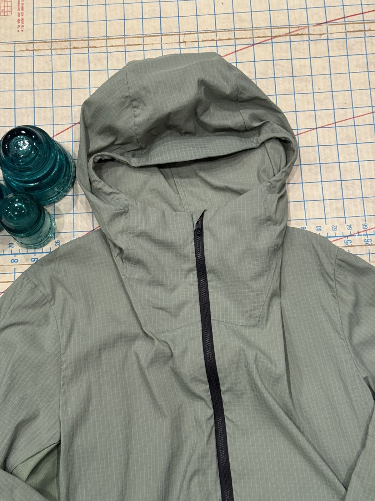 Lululemon Lululemon Lightweight 1/2 Zip Hooded Jacket Mens Large Green Size US L / EU 52-54 / 3 - 9 Thumbnail