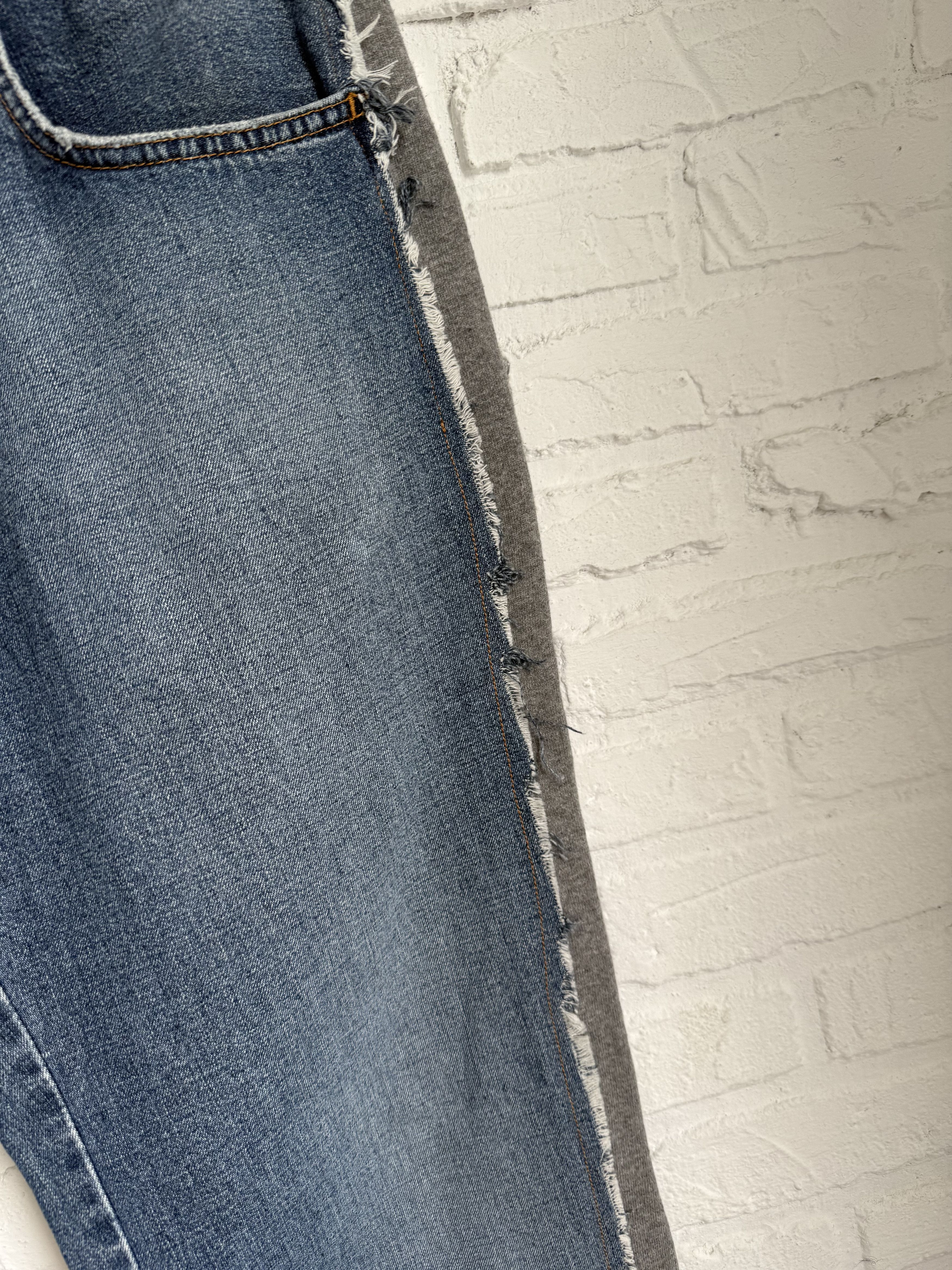 Dolce & Gabbana Vintage Dolce & Gabbana feel energetic hybrid jeans Size US 34 / EU 50 - 7 Thumbnail