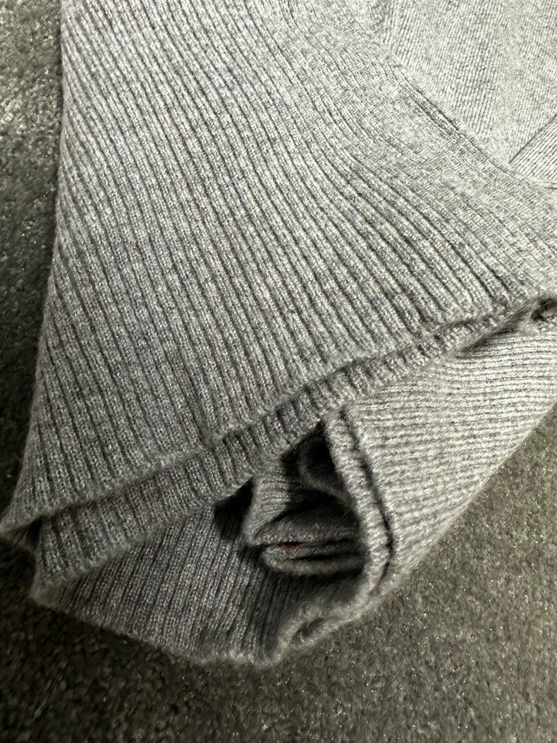Thom Browne Thom Browne Light gray cashmere turtleneck sweater Size US L / EU 52-54 / 3 - 3 Thumbnail