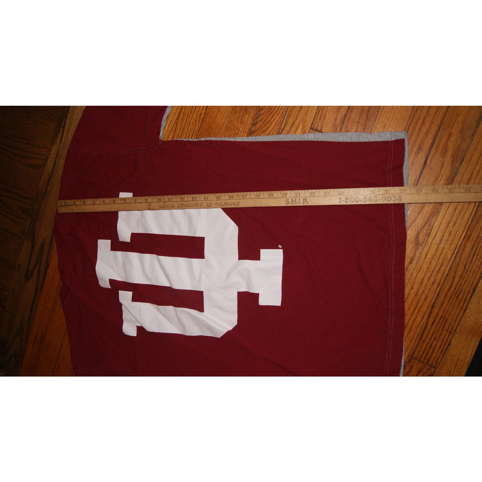 Pro Edge Indiana Hoosiers BIG LOGO Gray Crimson 2 Sided Large TShirt Size US L / EU 52-54 / 3 - 5 Thumbnail