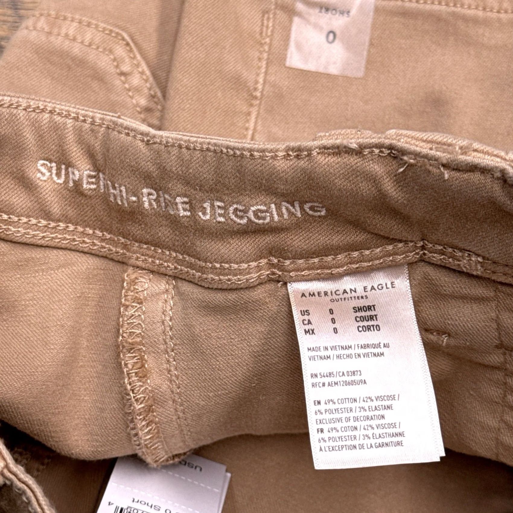 American Eagle Outfitters American Eagle Super Hi Rise Jegging New Tan Cargo Womens 0 Short 25w Size 25" / US 0 / IT 36 - 7 Thumbnail