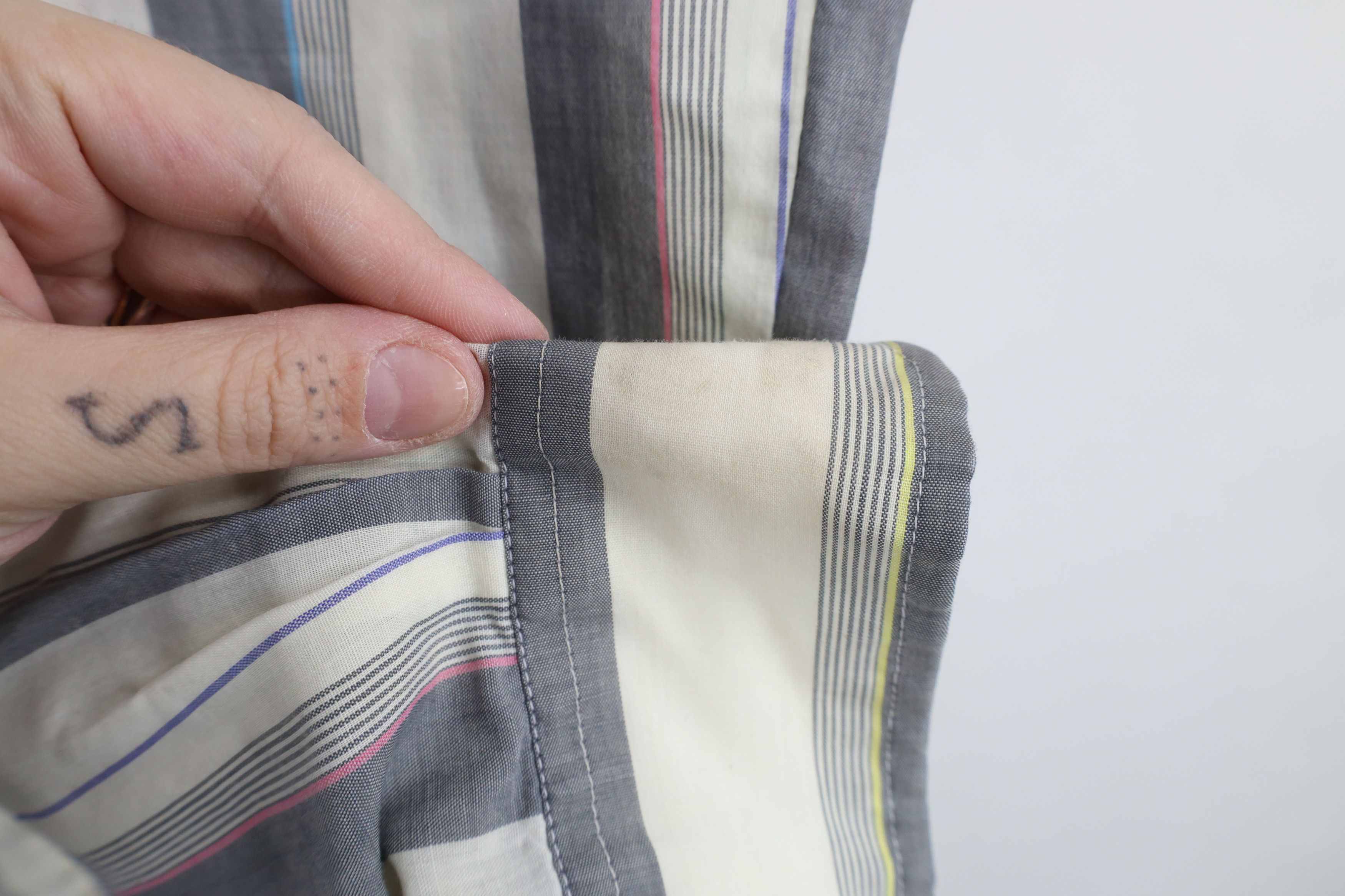 Vintage Vintage 90s Streetwear Rainbow Striped Collared Button Shirt Size US XL / EU 56 / 4 - 5 Thumbnail