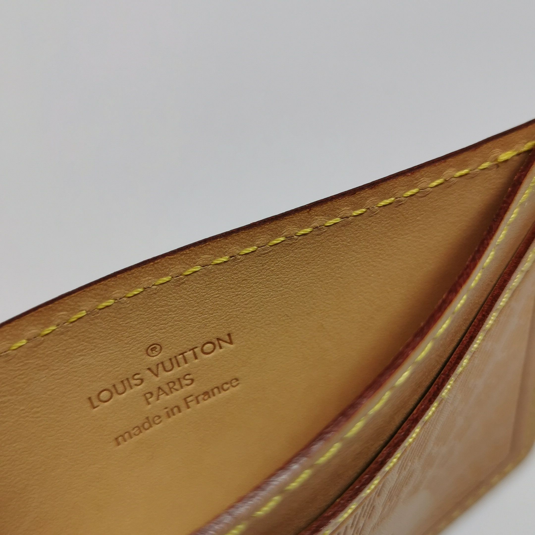 Louis Vuitton Louis Vuitton (LV) Vegetable Tanned Leather Letter Embossed Size ONE SIZE - 6 Thumbnail