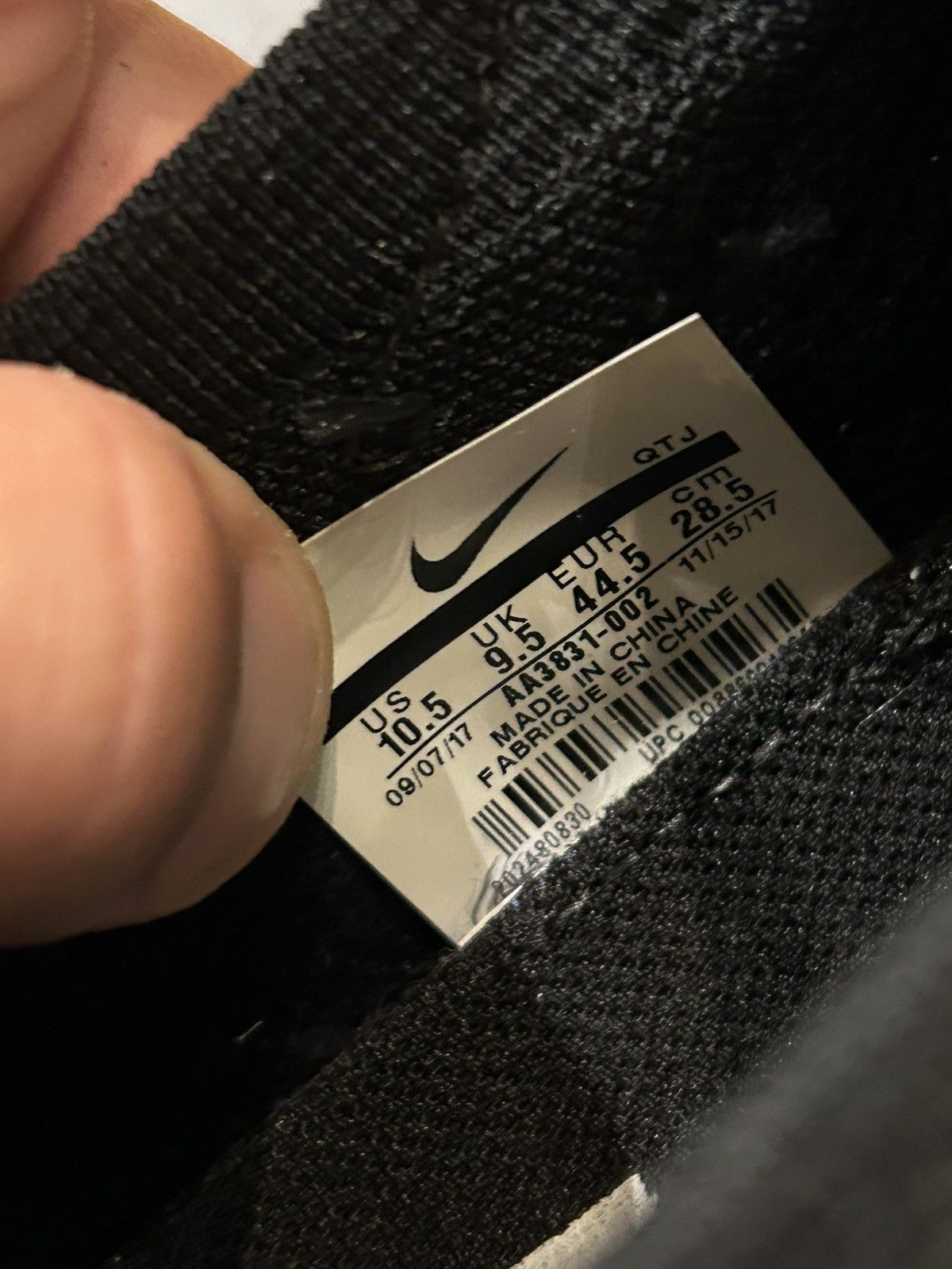 Nike × Off-White Off-White X Nike Vapormax Black Size US 10.5 / EU 43-44 - 6 Thumbnail