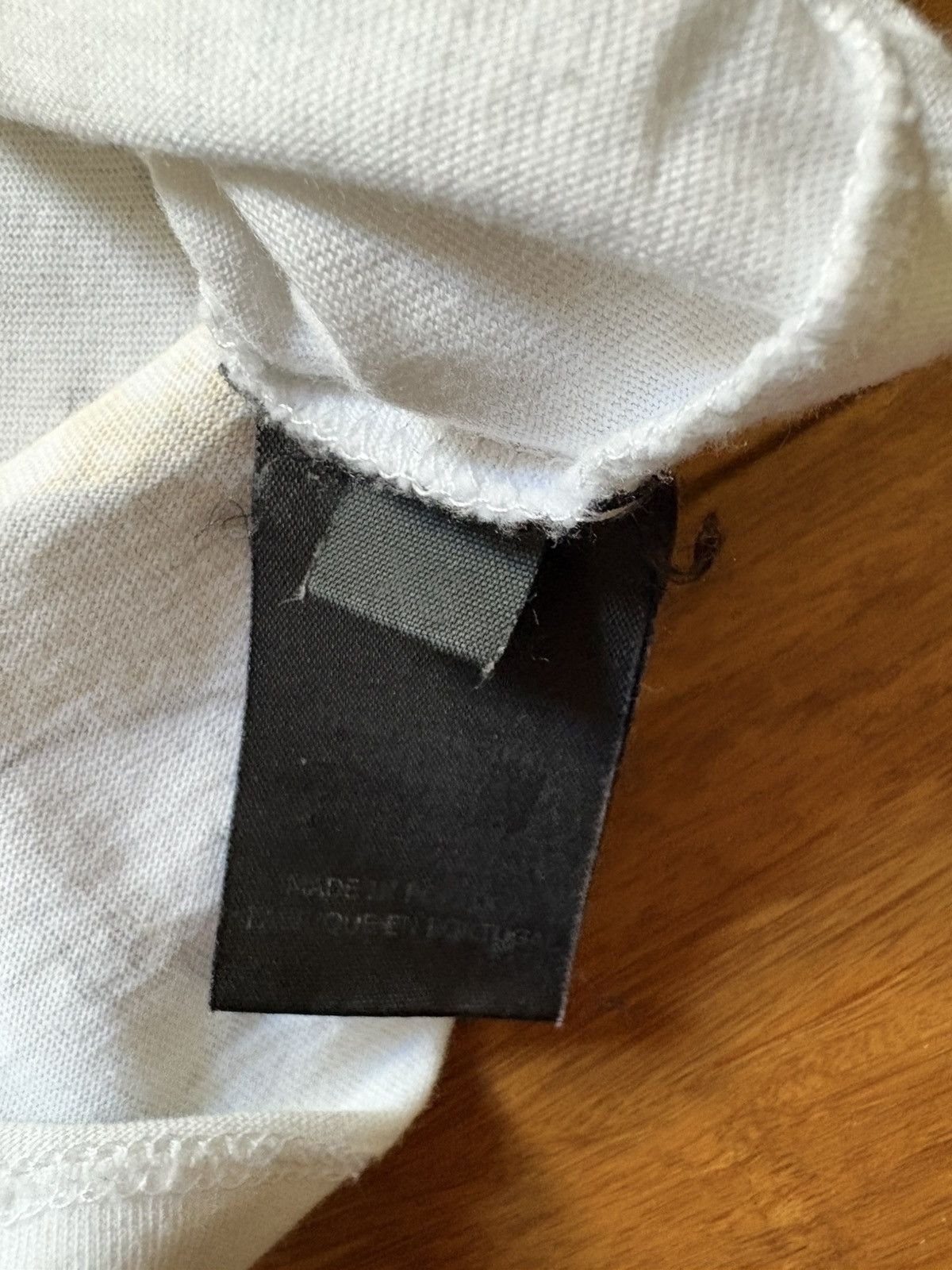 Vetements Vetements FW18 Elephant In The Room Tee Size US XS / EU 42 / 0 - 5 Thumbnail