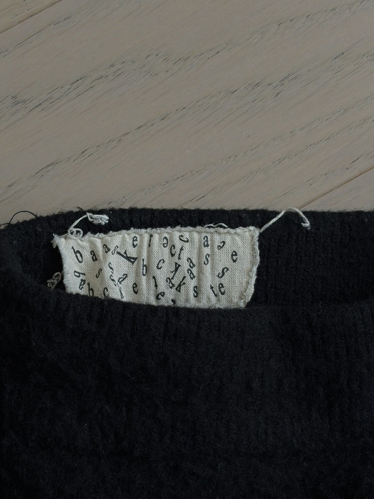 basketcase gallery Basketcase Gallery MOHAIR Black Shorts Size US 33 - 3 Thumbnail