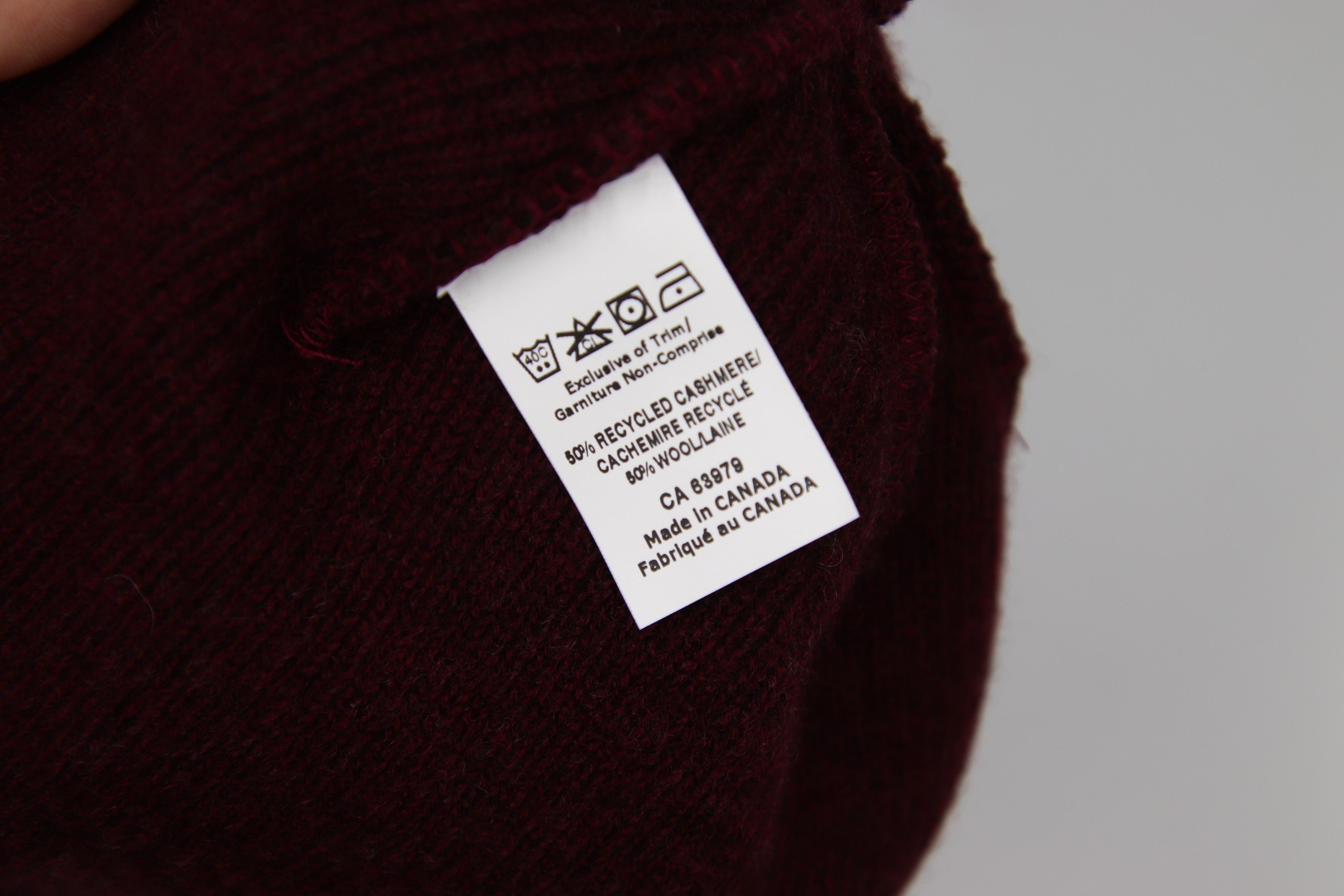 Other 50% recycled Cashmere 50% Merino wool Beanie Burgundy Size ONE SIZE - 3 Thumbnail
