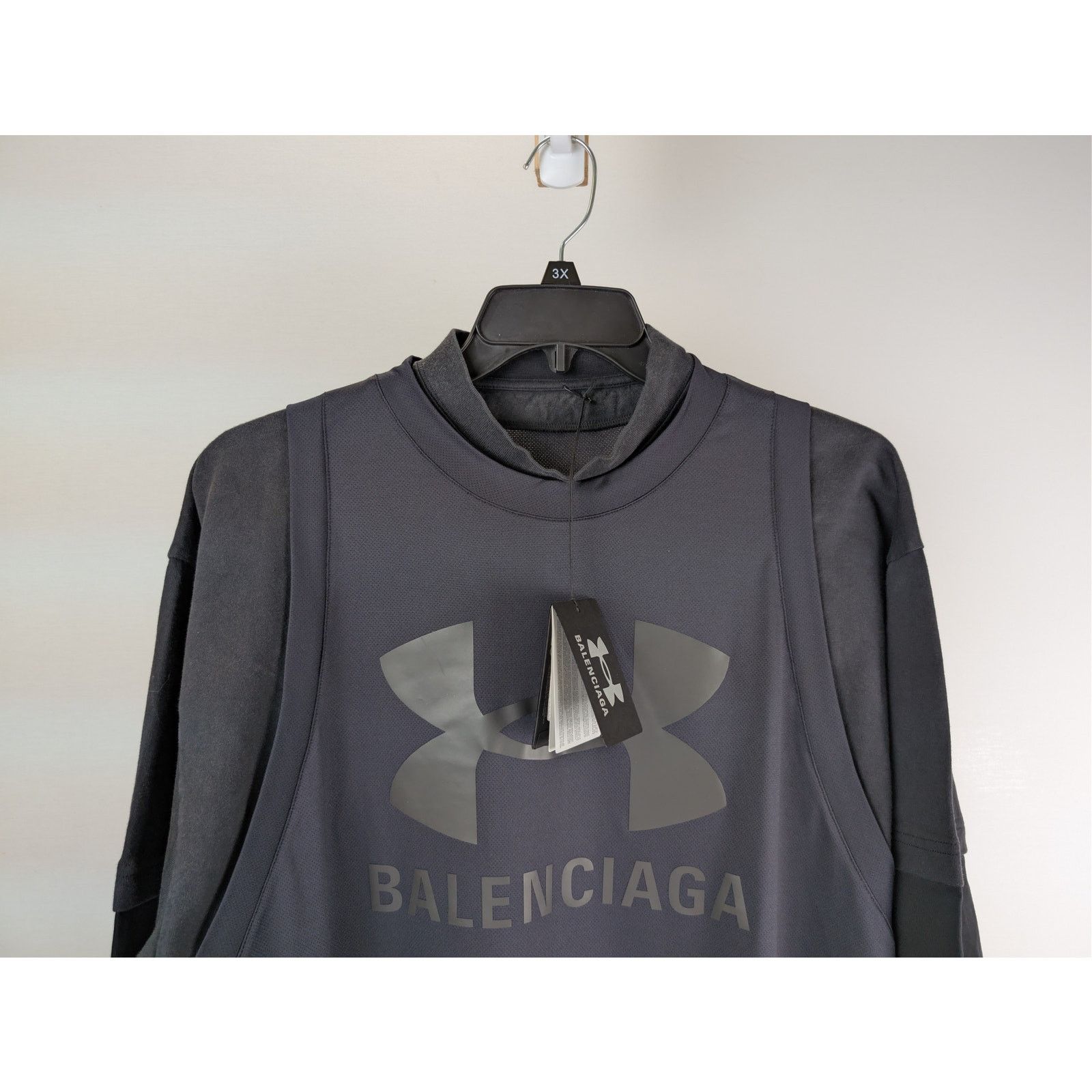 Balenciaga × Under Armour o1rshd1 Q:2 / Sporty Mesh UA Triple Layered T-Shirt in Black Size US S / EU 44-46 / 1 - 2 Thumbnail