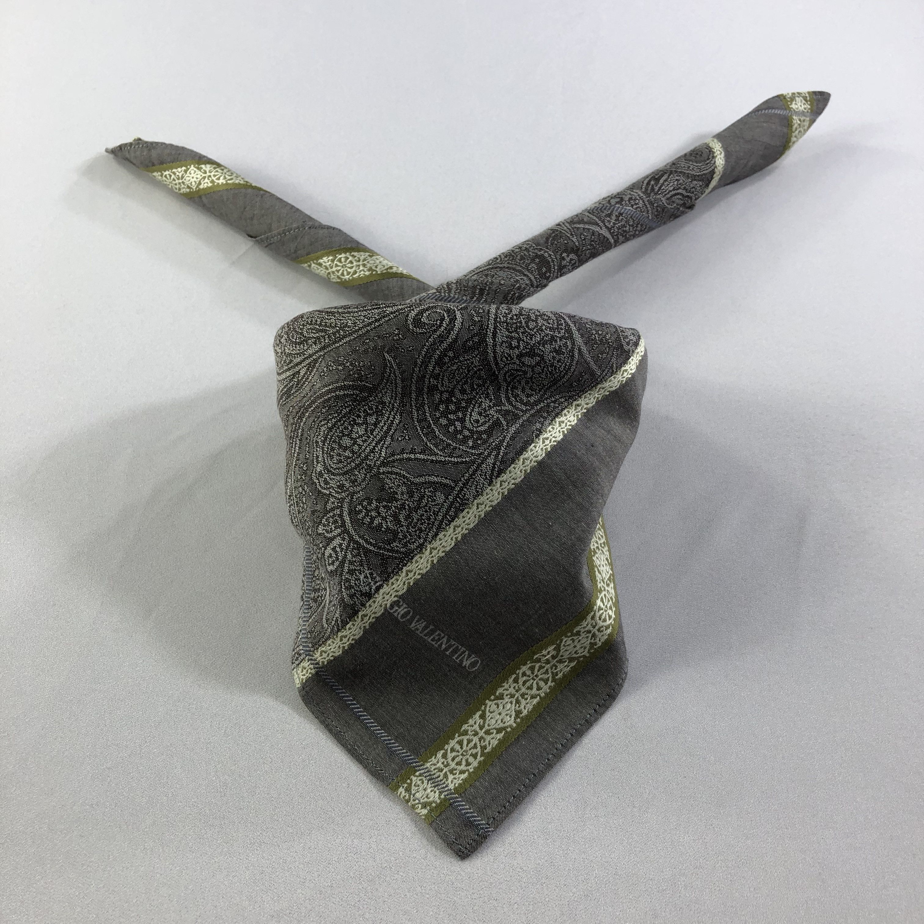 Vintage Giorgio Valentino Handkerchief Neckerchief Bandana H2113 Size ONE SIZE - 2 Thumbnail