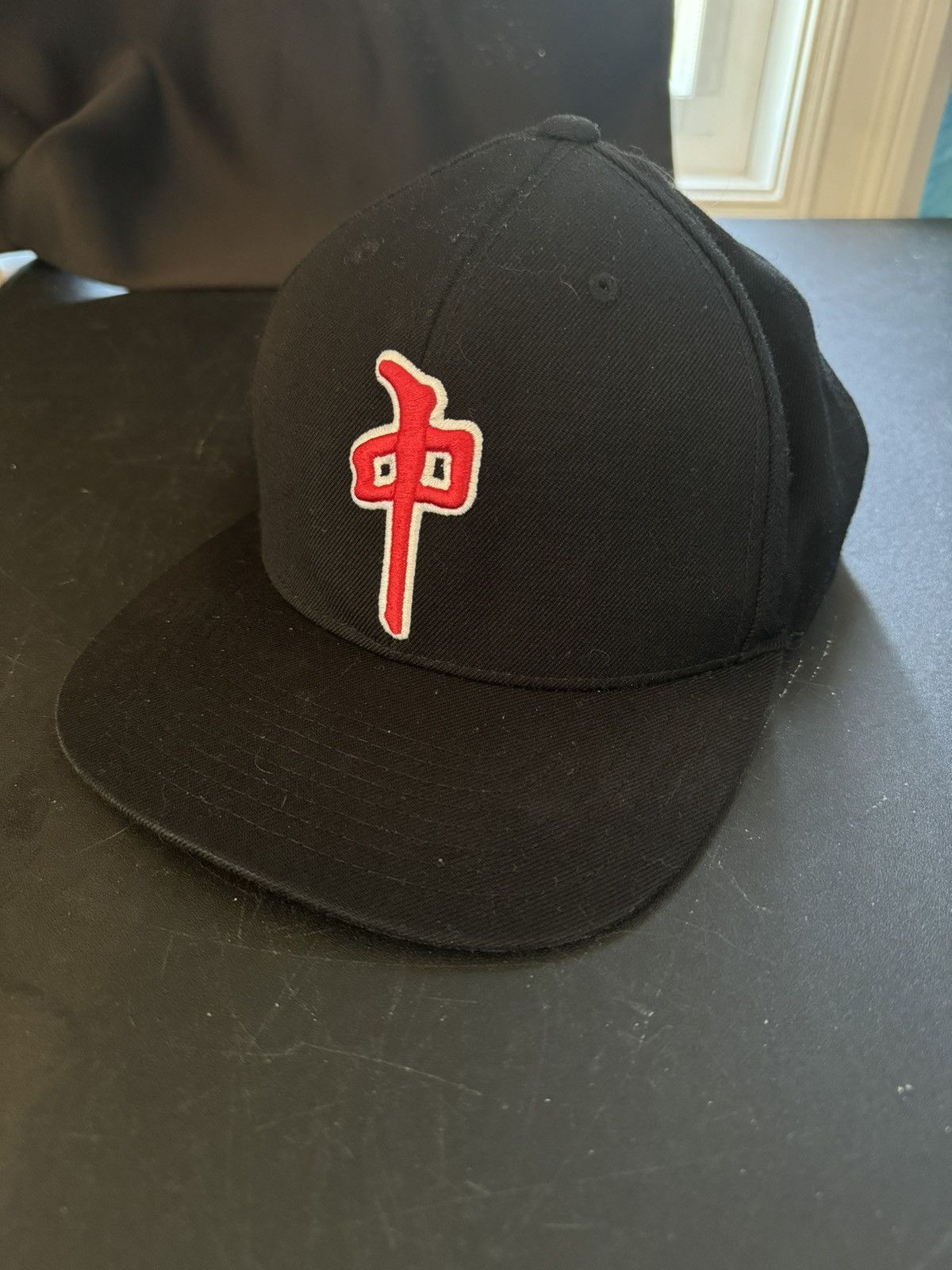 Element × Vintage RDS Red Dragon Skateboards Vintage Snapback Hat Red Logo Size ONE SIZE - 1 Thumbnail