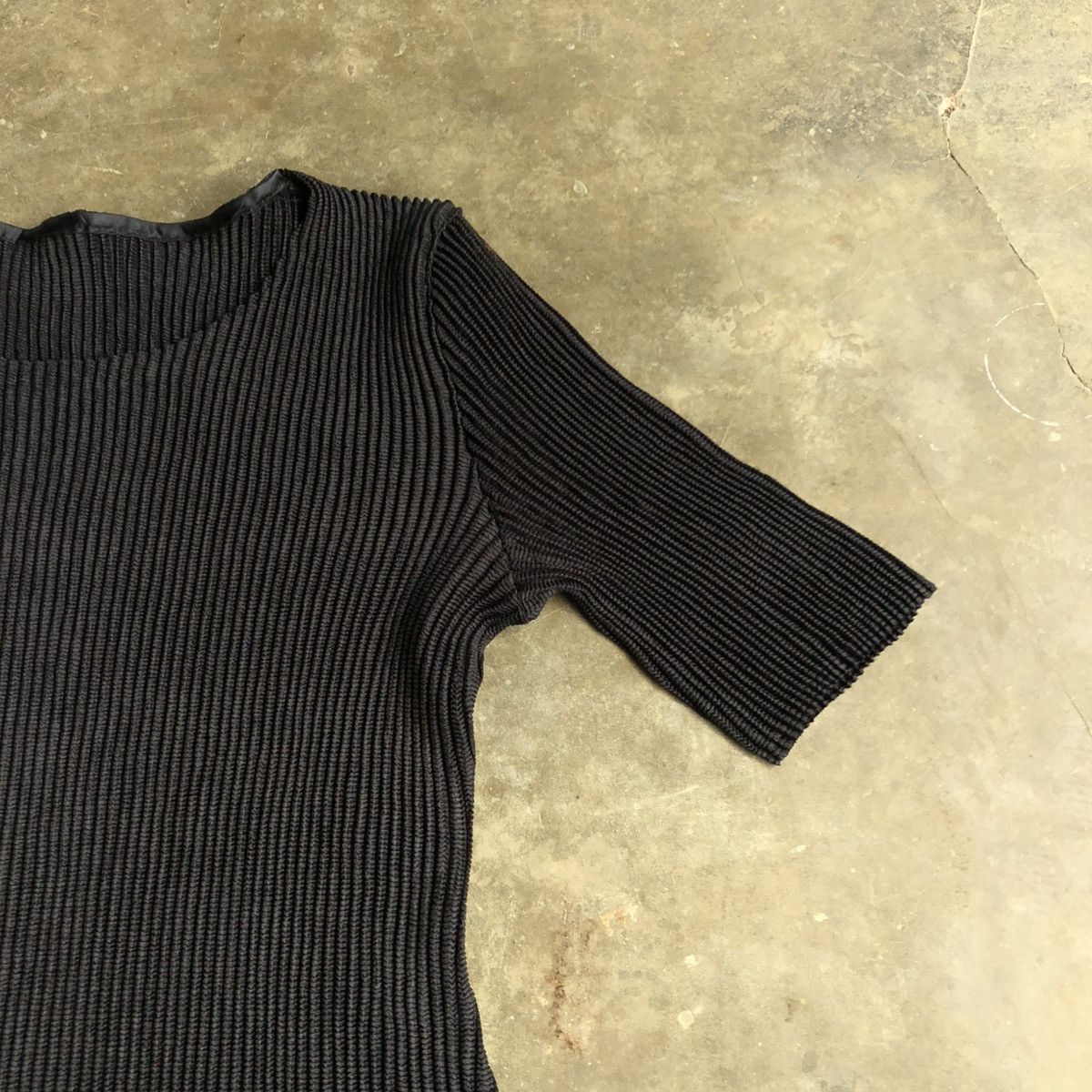 Japanese Brand 2000s Issey Miyake Specchio Pleats Architectural Midi Dress Size M / US 6-8 / IT 42-44 - 7 Thumbnail