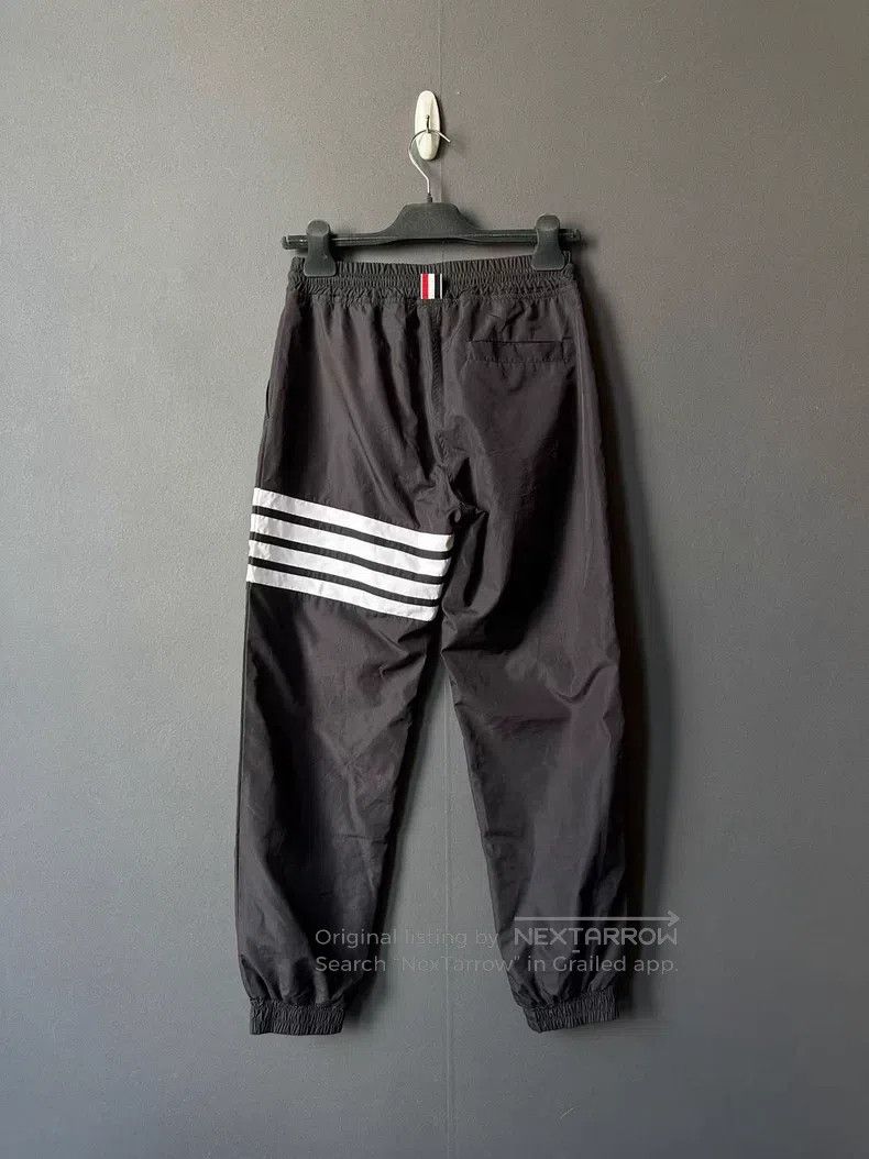 Thom Browne Thom Browne Black Nylon Sweatpants Size 25" / US 0 / IT 36 - 2 Thumbnail