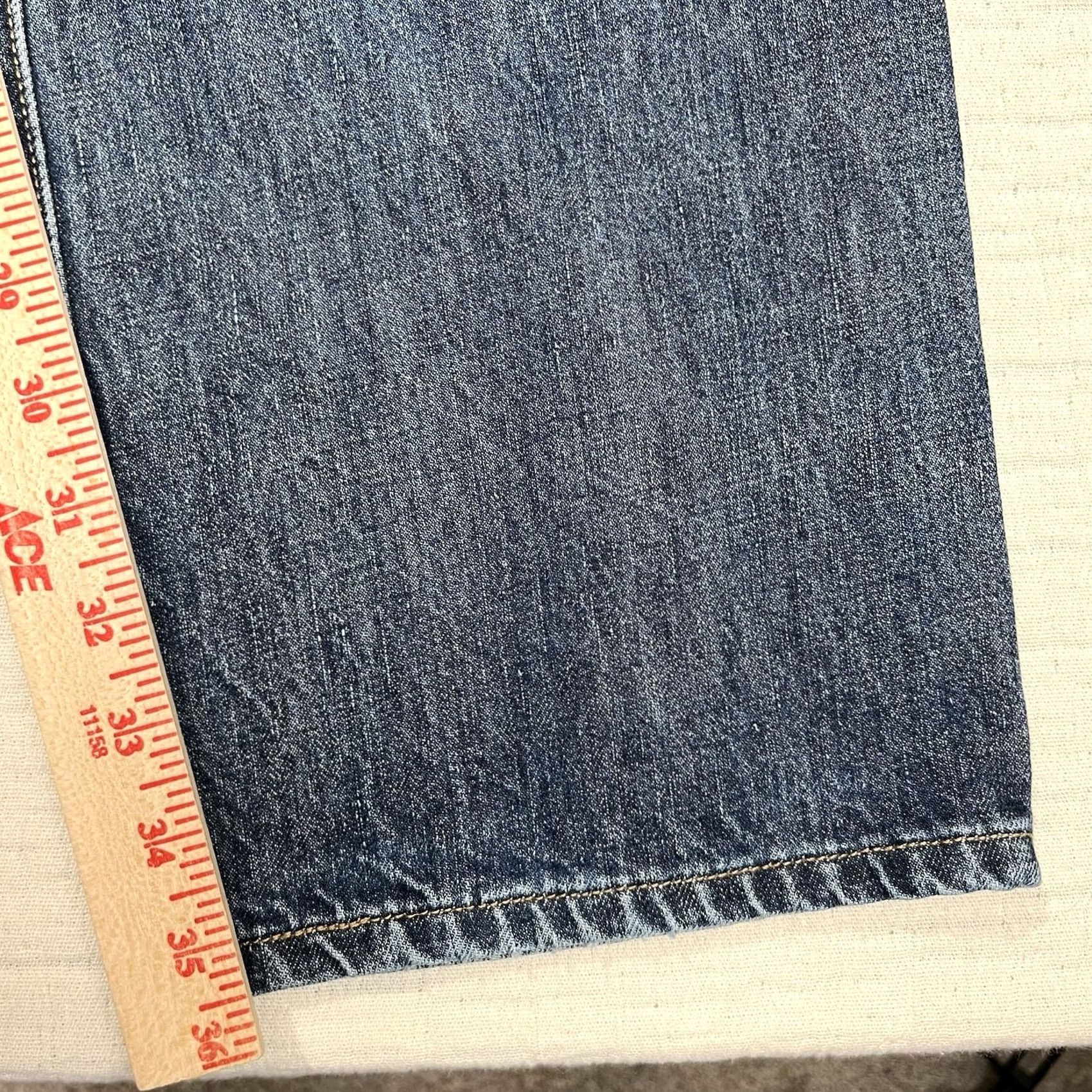 Levi's Levi's 501 Jeans 36X36 Medium Wash Distressed Pockets 2007 Date Good Condition Mens Jeans Straight Blue 501 Model Size US 36 / EU 52 - 3 Thumbnail