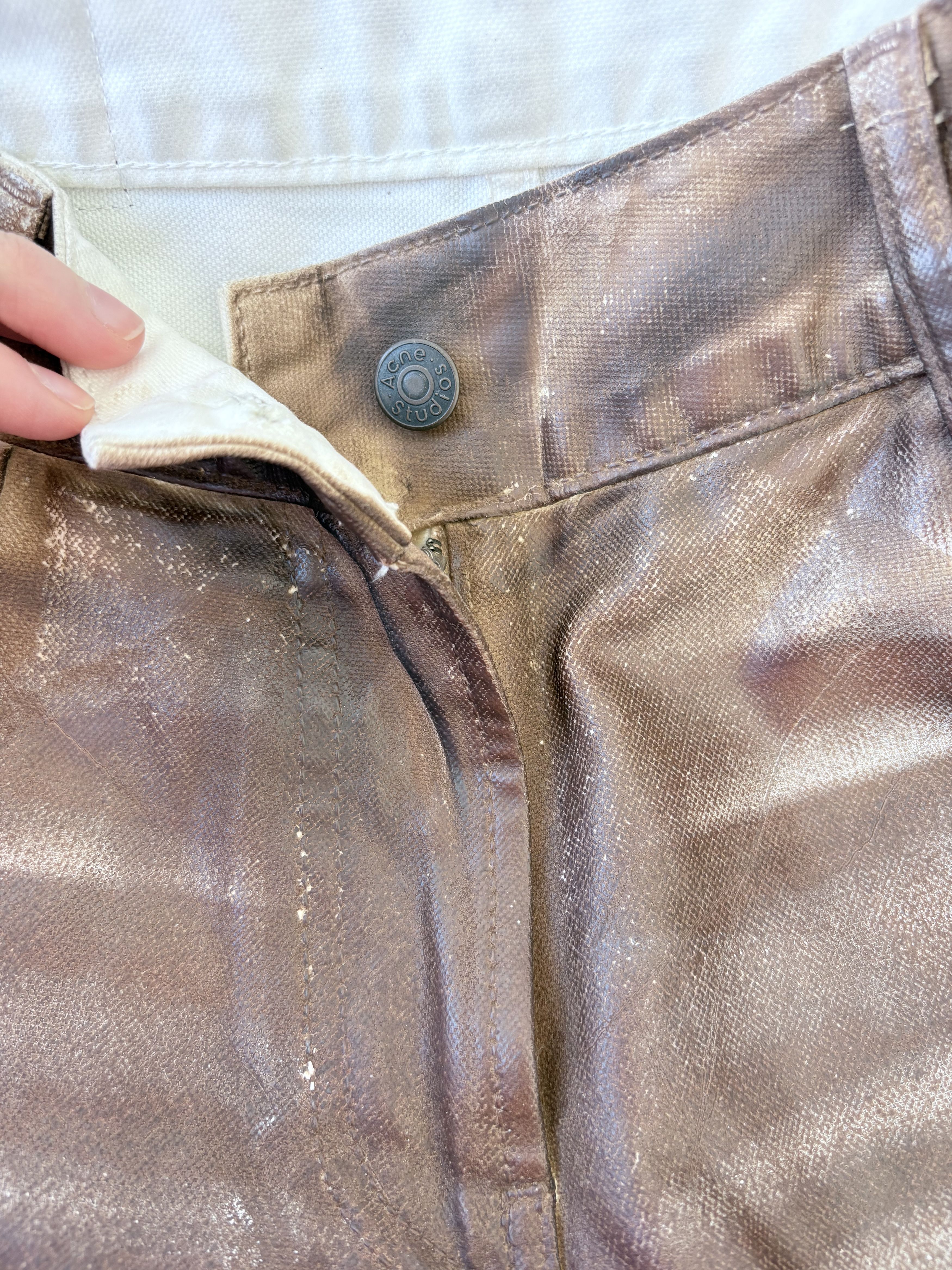 Acne Studios Acne Studios Relaxed Fit Waxed Jeans in Caramel/White (AW23) Size 24" / US 00 / IT 34 - 6 Thumbnail