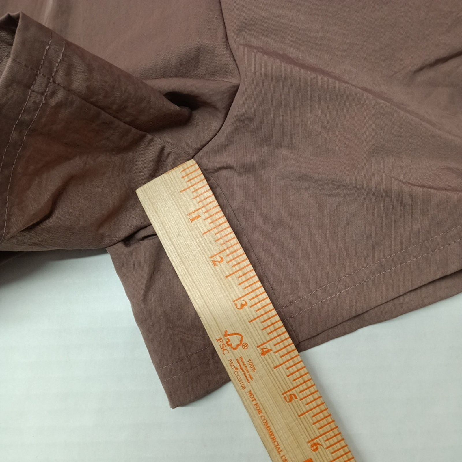 Nike Nike Womens Loose Fit Woven Cargo Shorts Size XS Smoky Mauve Size 28" / US 6 / IT 42 - 3 Thumbnail