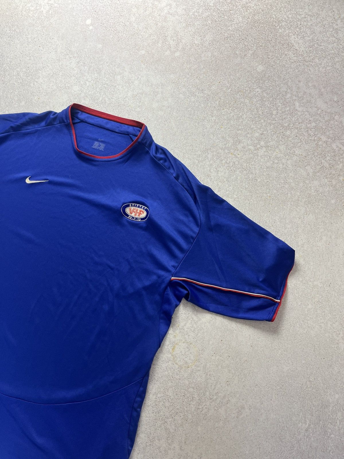 Nike Vintage Nike FC Valerenga Home Jersey Shirt Soccer Football Size US XL / EU 56 / 4 - 2 Thumbnail