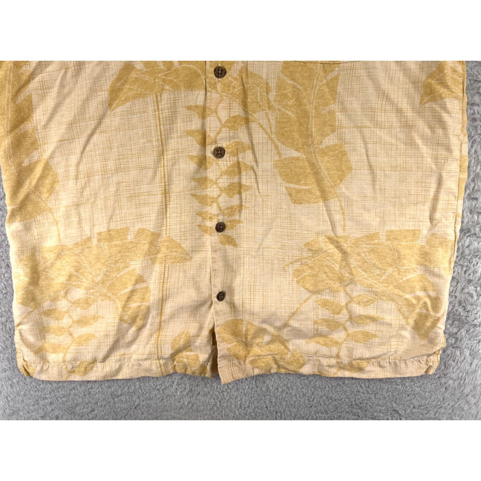 Tommy Bahama Shirt Men Medium Yellow Palm Floral 100% Silk Vacation Beach