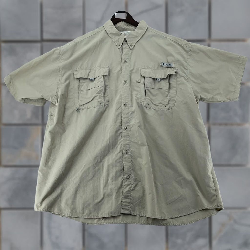 Vintage Columbia PFG Bahama II Shirt Men 2XL Beige Vented Fishing Button Down Omni Shade Size US XXL / EU 58 / 5 - 1 Thumbnail