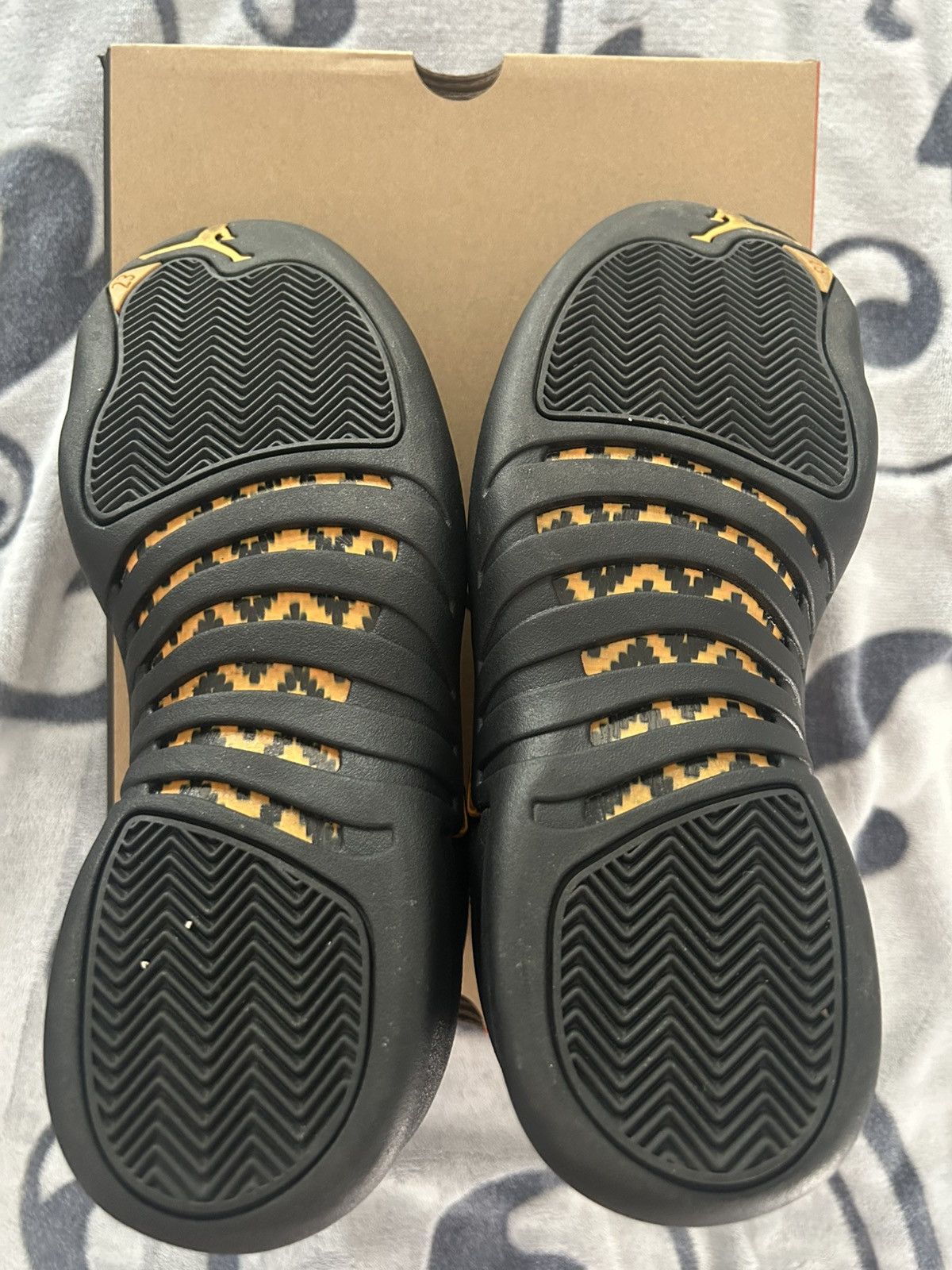 Jordan Brand Jordan 12 Black Taxi Size US 10 / EU 43 - 5 Thumbnail