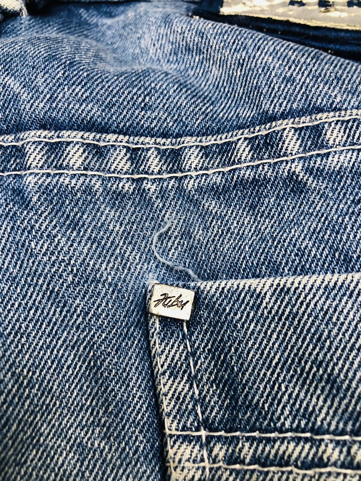 Fubu Fubu Denim Distresses Jeans (21) Size US 35 - 23 Thumbnail