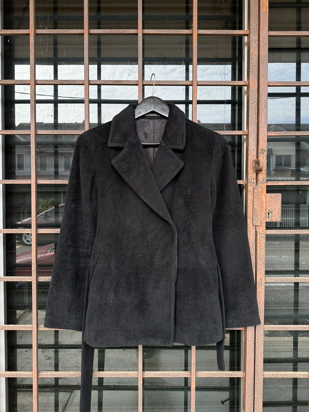 Issey Miyake Ined Double Collar Wool Cropped Jacket Size US S / EU 44-46 / 1 - 3 Thumbnail