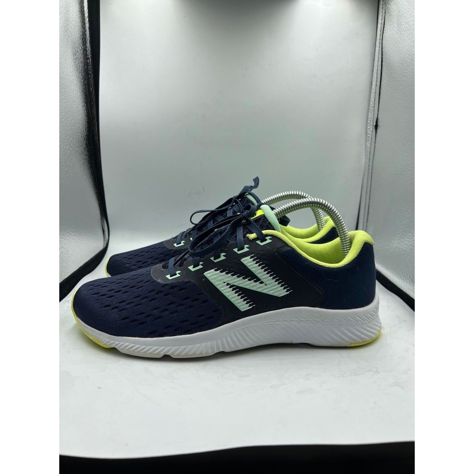 New Balance New Balance Women's Draft Navy Shoes Size 8.5 Size US 8.5 / IT 38.5 - 1 Thumbnail